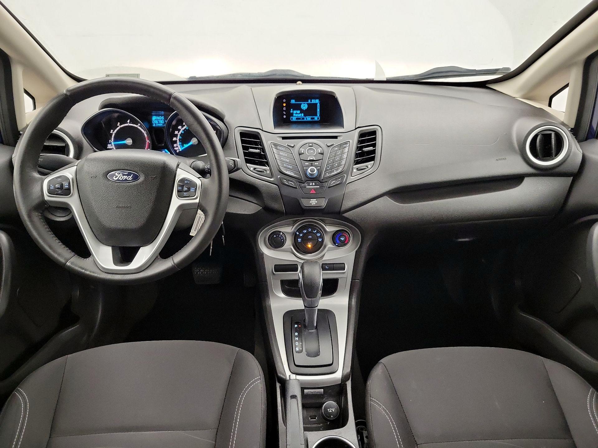 Thumbnail: 2016 Ford Fiesta - 9