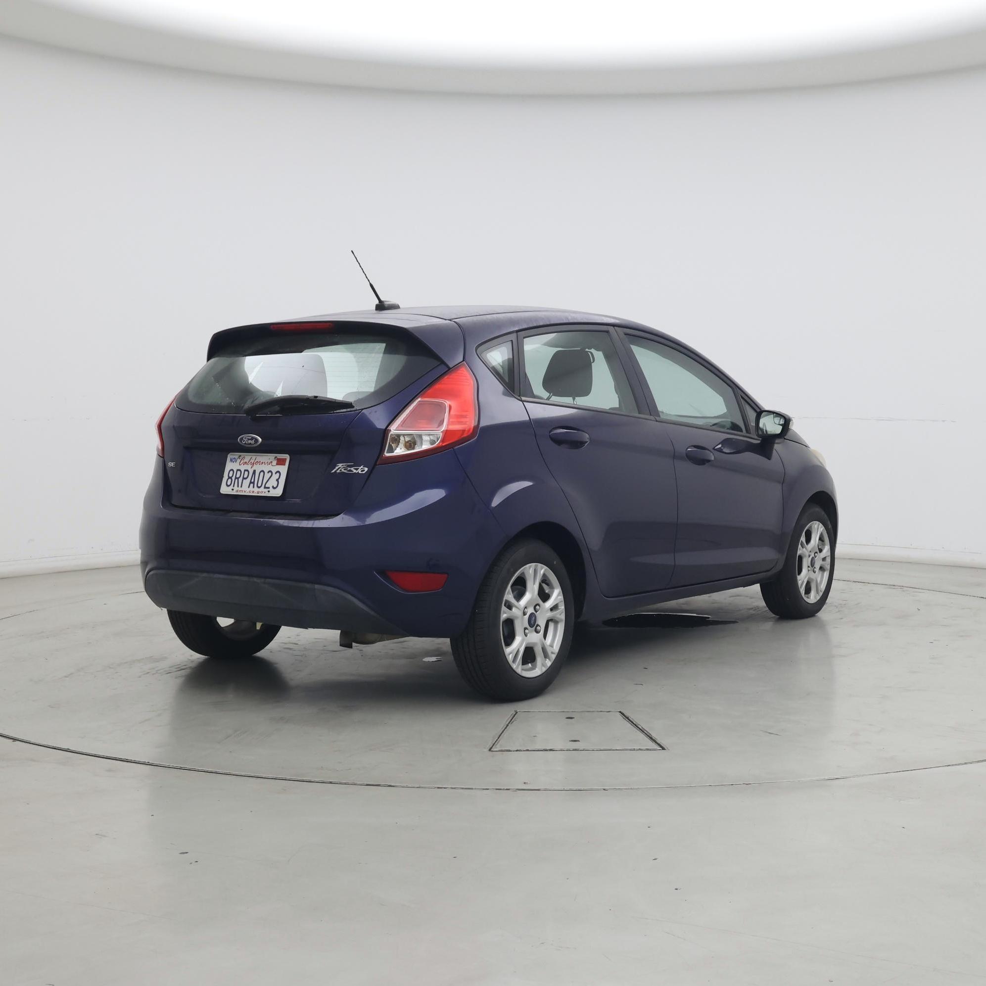 Thumbnail: 2016 Ford Fiesta - 8