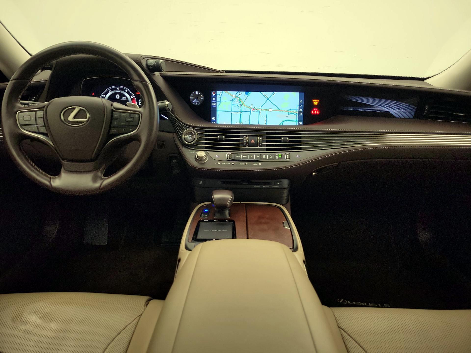 Thumbnail: 2018 Lexus LS - 9