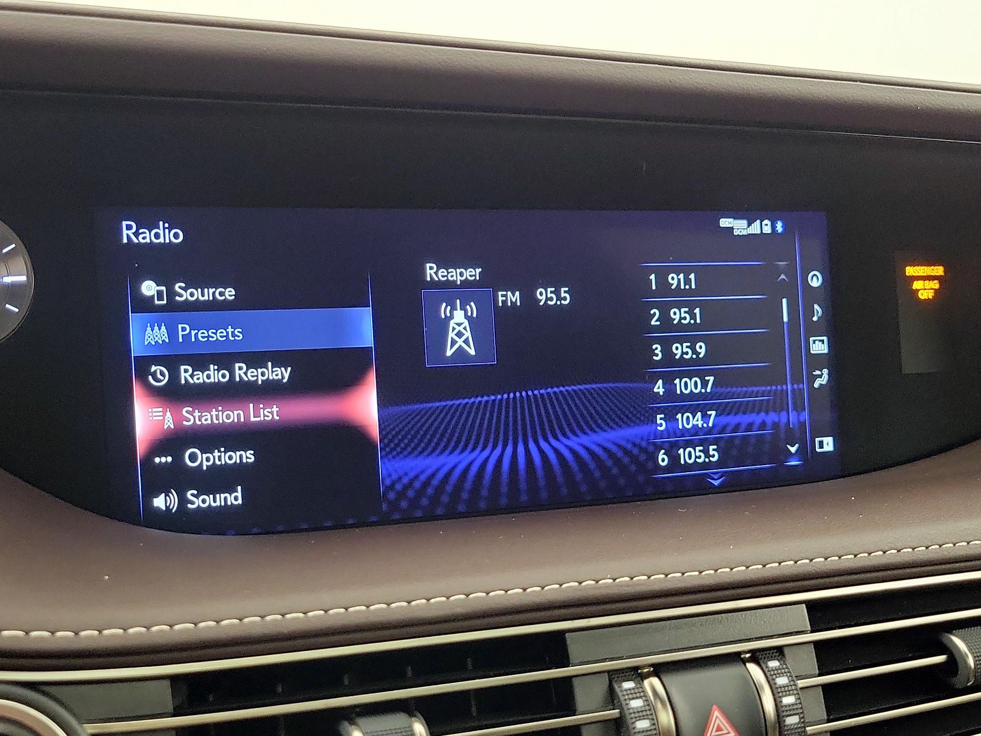 Thumbnail: 2018 Lexus LS - 16