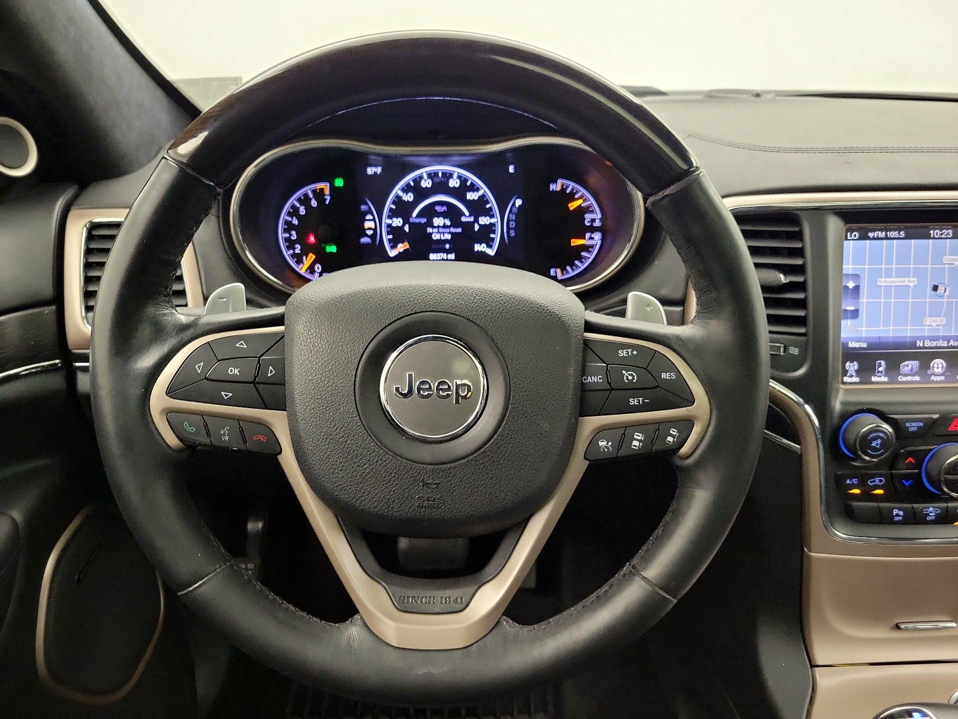 Thumbnail: 2015 Jeep Grand Cherokee - 10