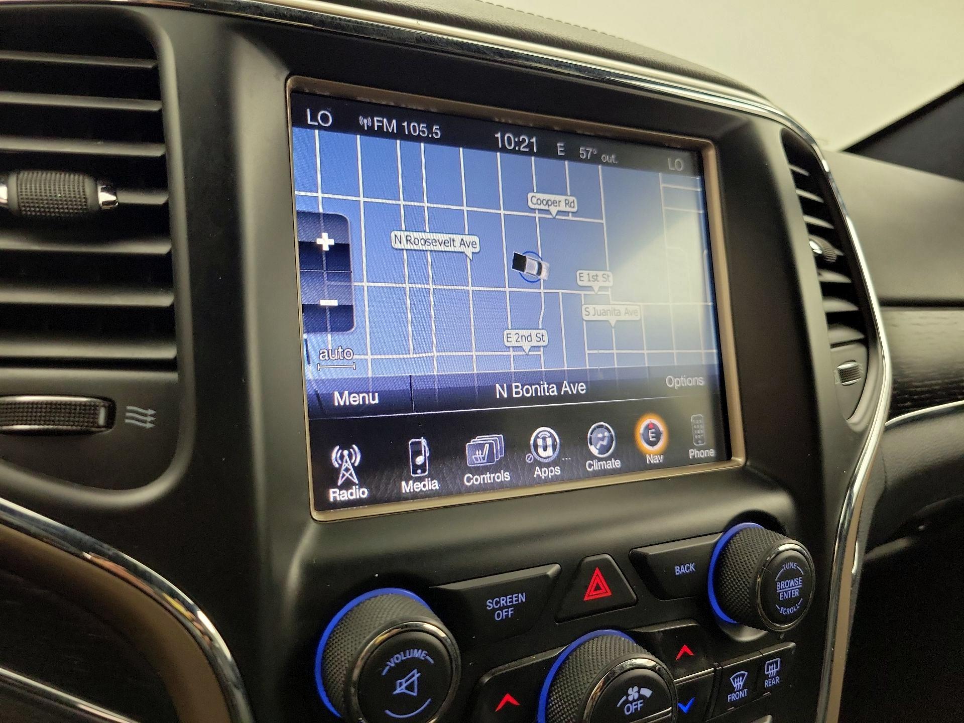 Thumbnail: 2015 Jeep Grand Cherokee - 14