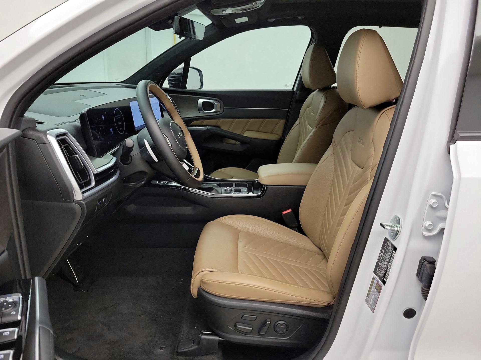 Thumbnail: 2025 Kia Sorento - 11