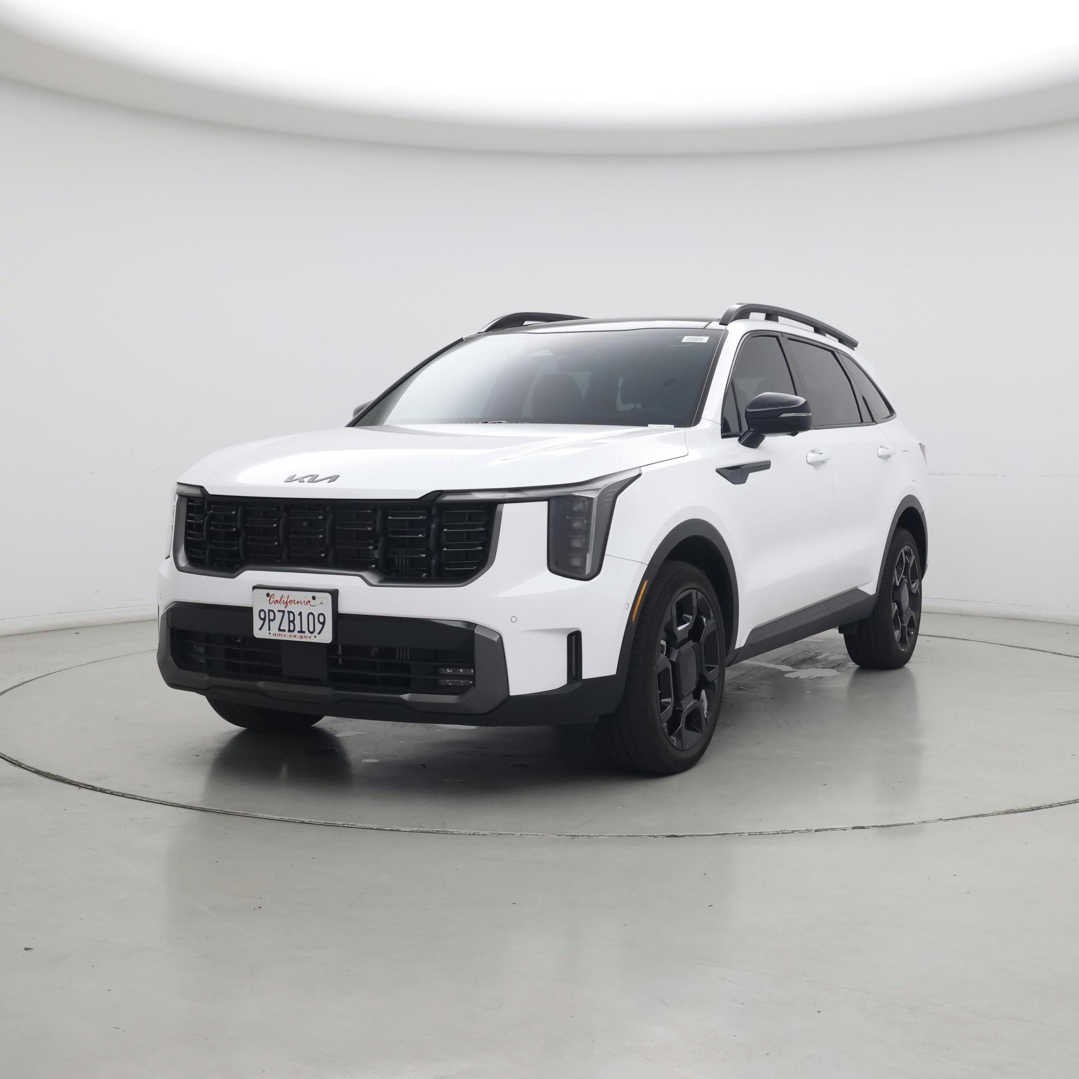 Thumbnail: 2025 Kia Sorento - 4