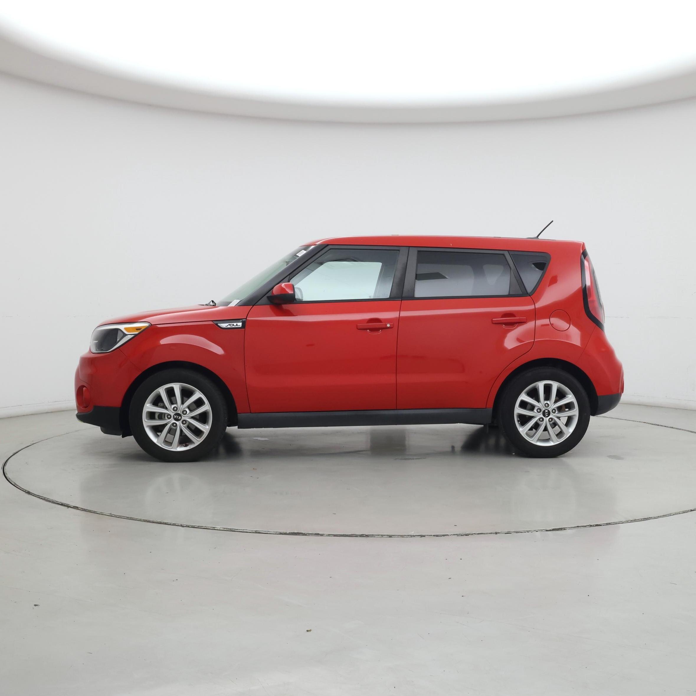 Thumbnail: 2017 Kia Soul - 3