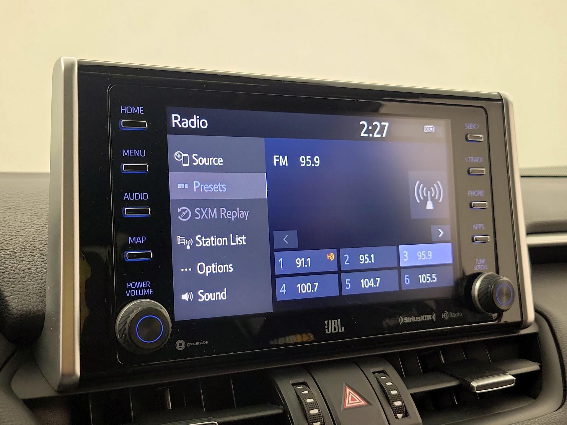 Thumbnail: 2019 Toyota RAV4 - 15