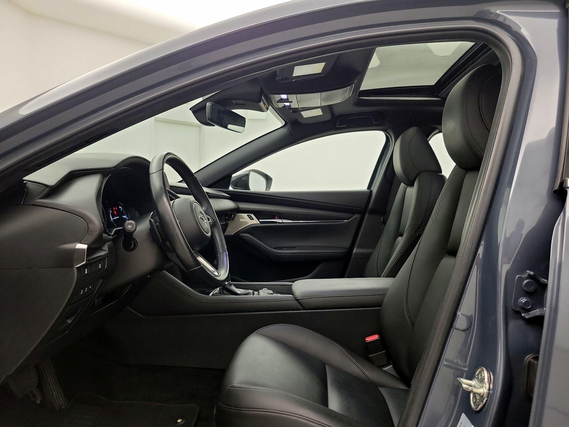 Thumbnail: 2021 Mazda Mazda3 - 19