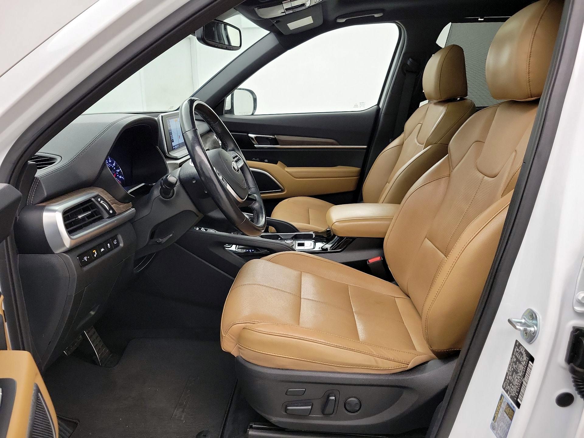 Thumbnail: 2020 Kia Telluride - 11