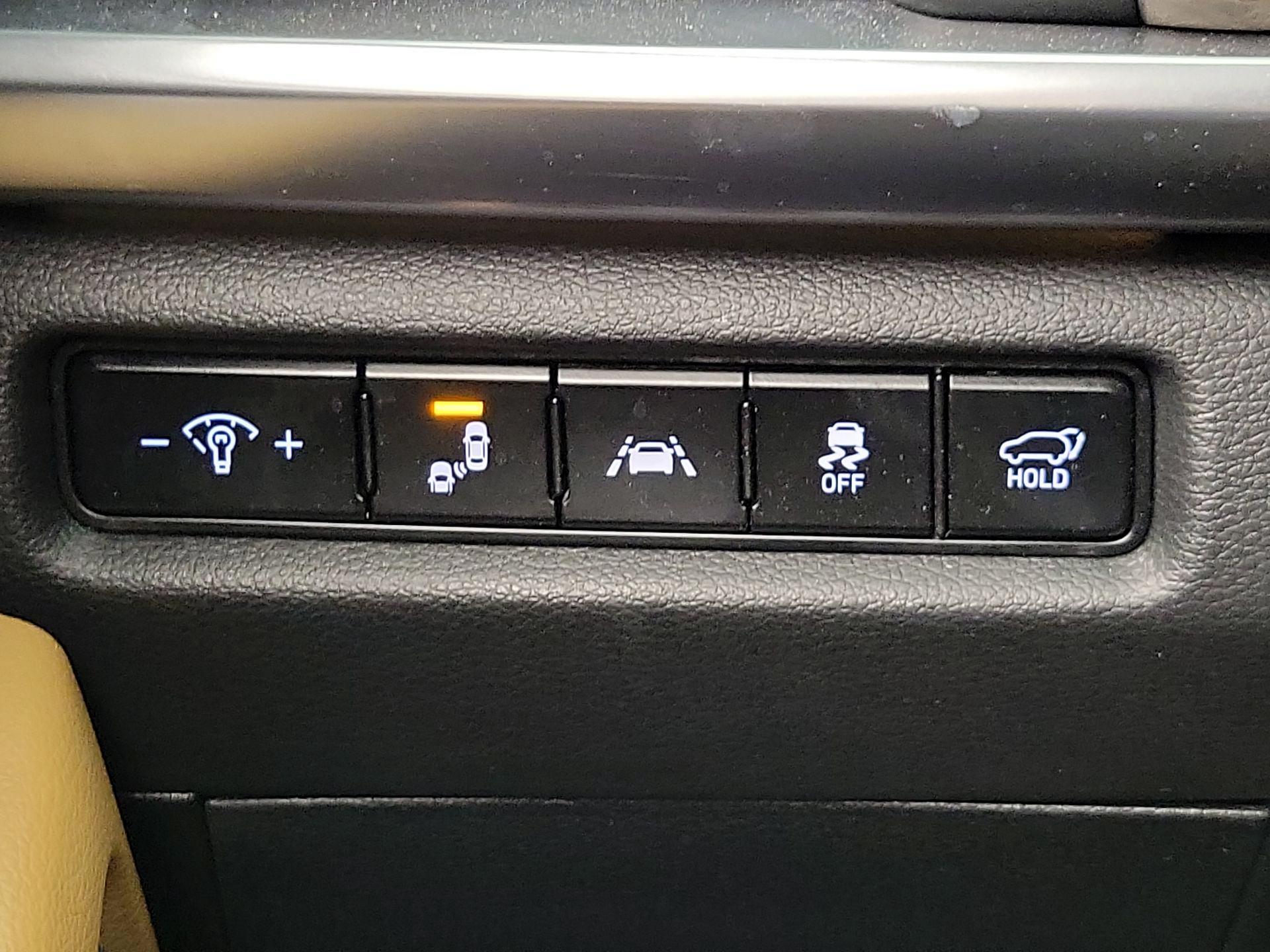 Thumbnail: 2020 Kia Telluride - 13