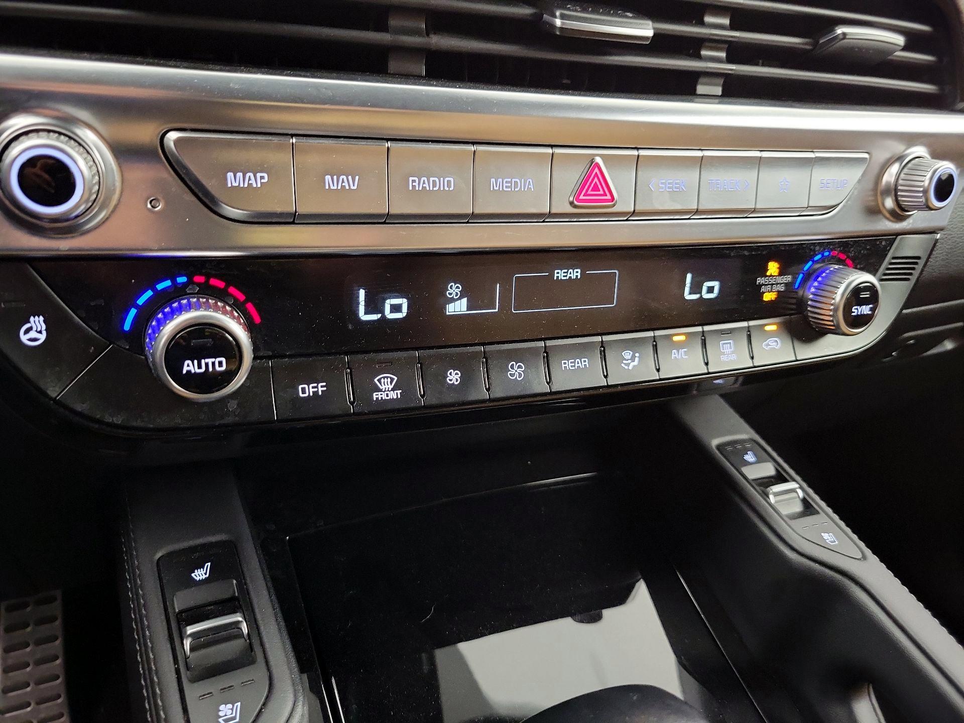 Thumbnail: 2020 Kia Telluride - 17