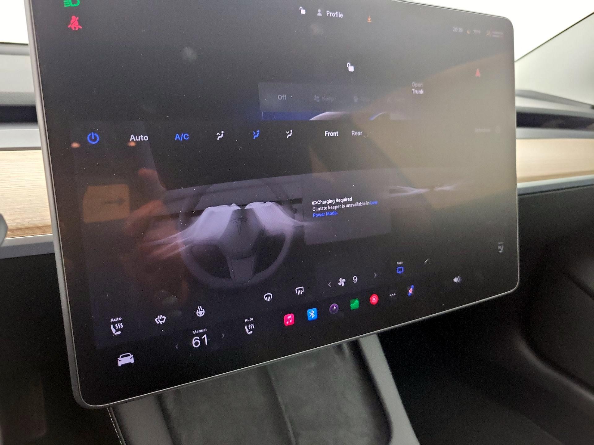 Thumbnail: 2023 Tesla Model 3 - 15