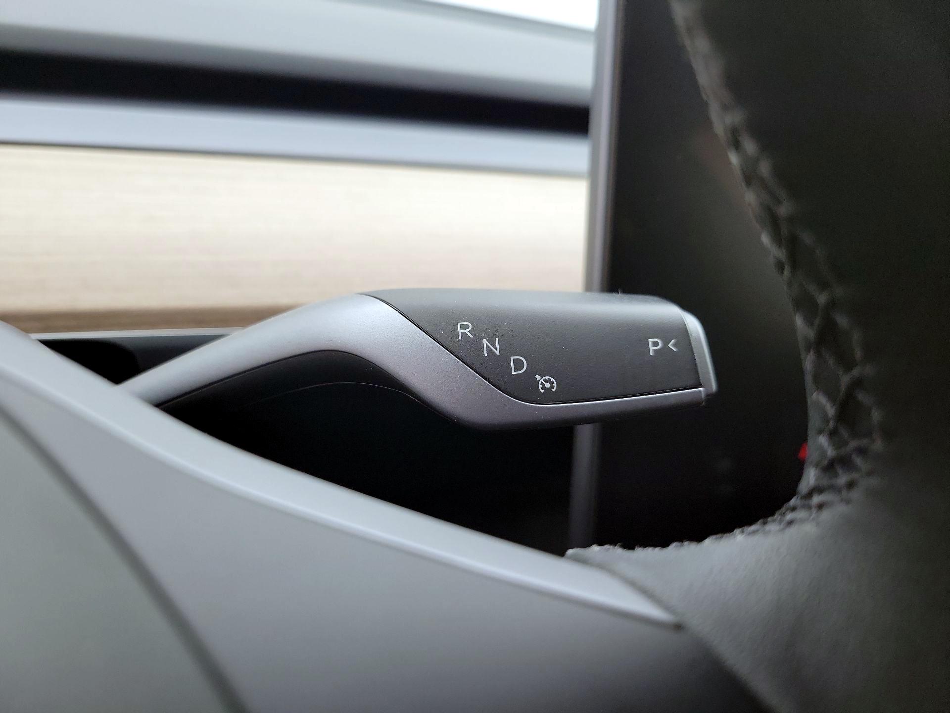 Thumbnail: 2023 Tesla Model 3 - 16