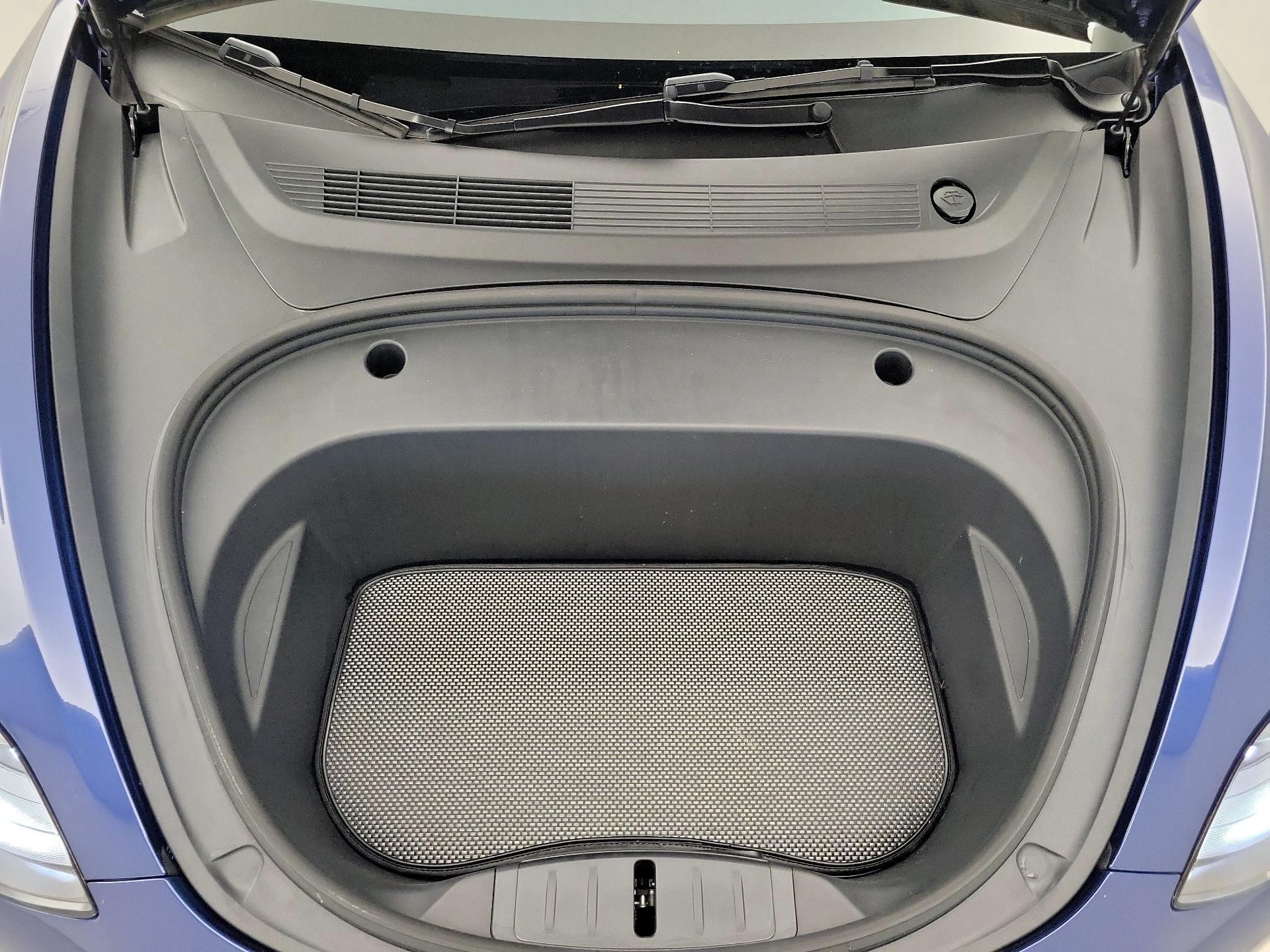 Thumbnail: 2023 Tesla Model 3 - 20