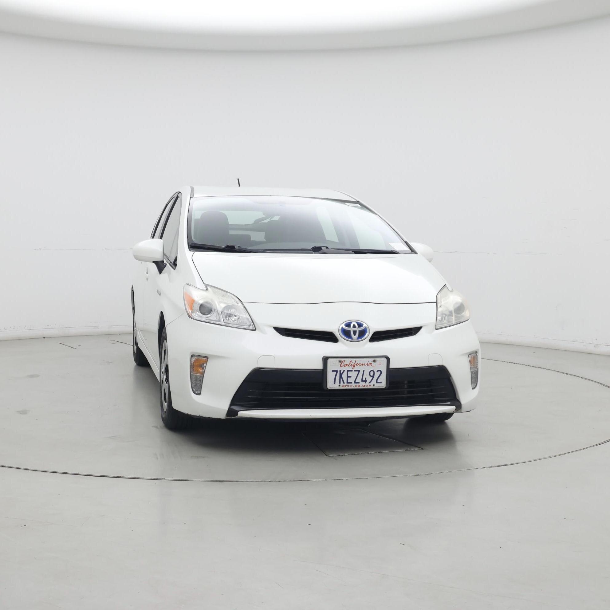 Thumbnail: 2015 Toyota Prius - 5