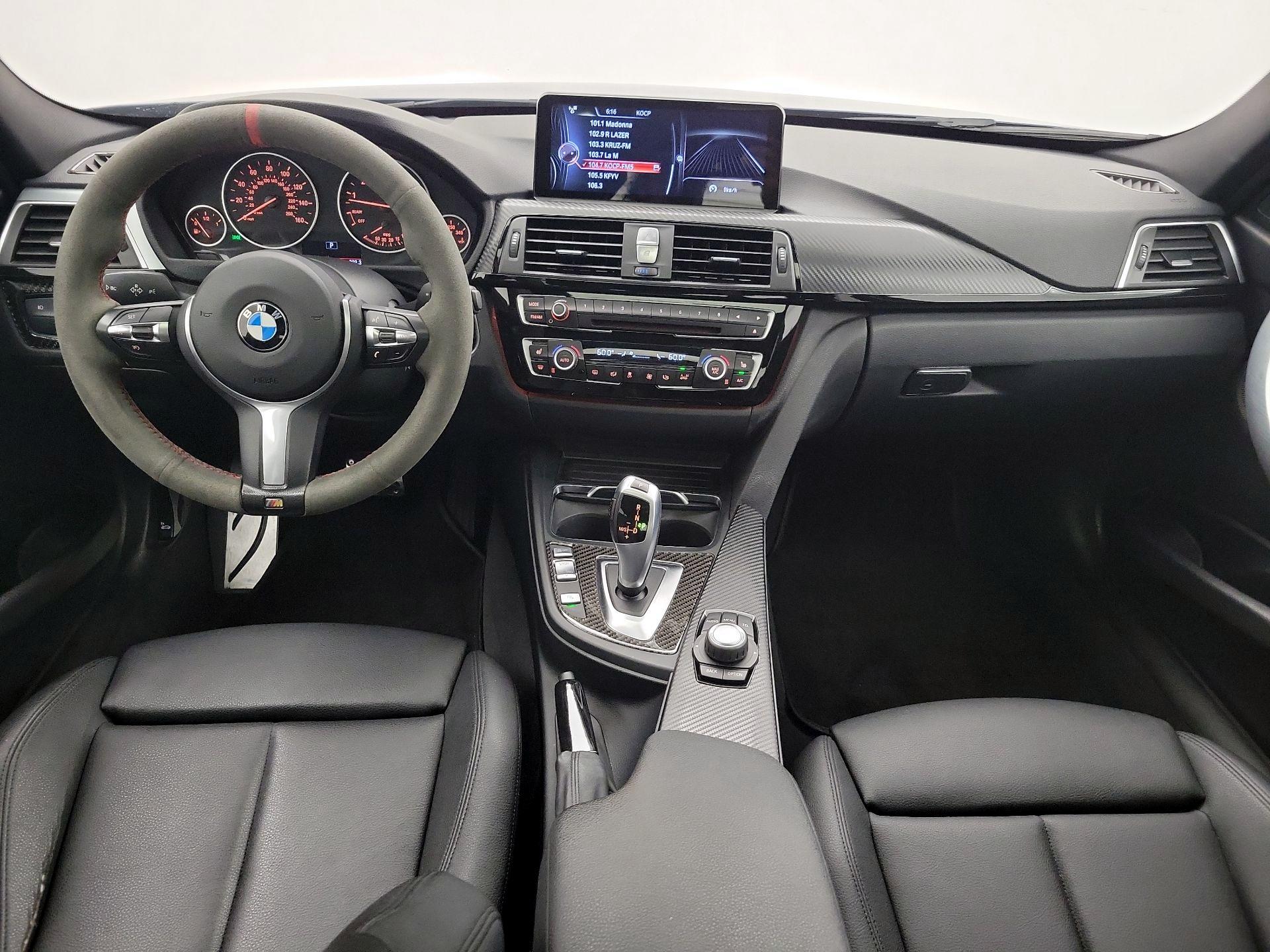 Thumbnail: 2017 BMW 3 Series - 9