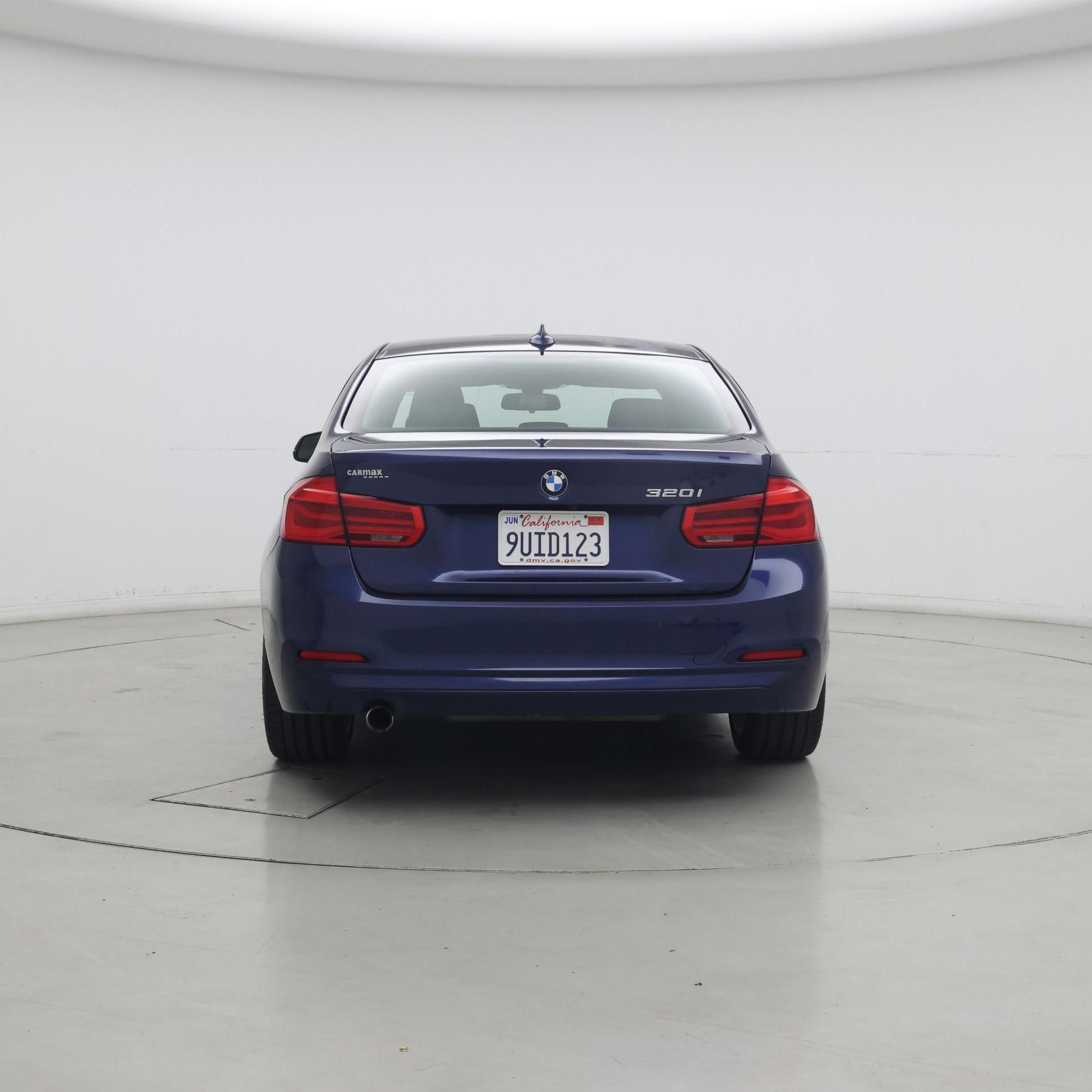 Thumbnail: 2017 BMW 3 Series - 6