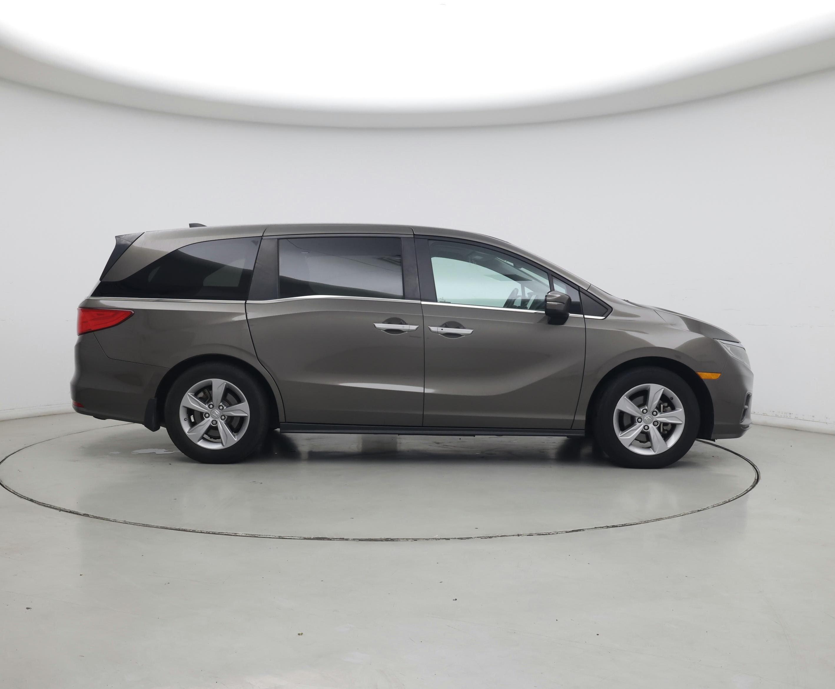Thumbnail: 2019 Honda Odyssey - 7