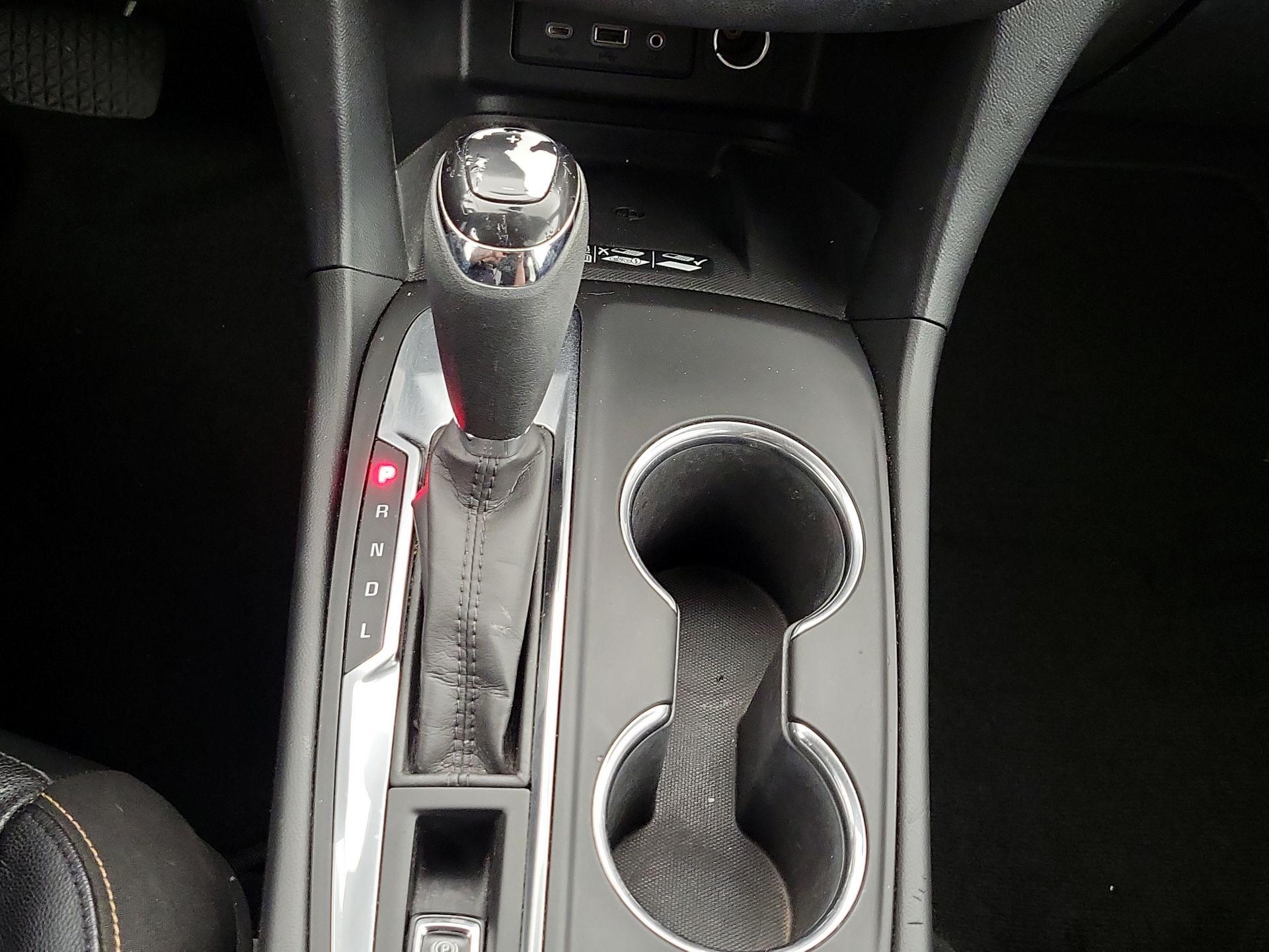 Thumbnail: 2020 Chevrolet Equinox - 17