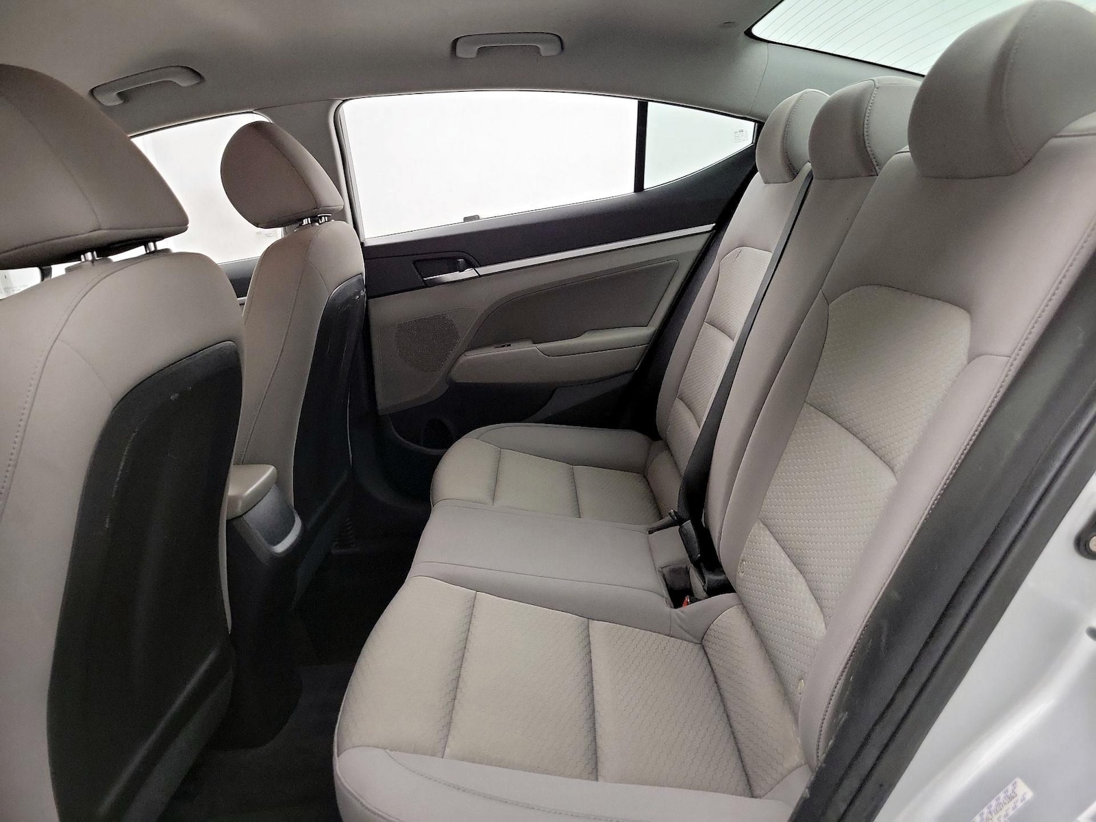 2019 Hyundai Elantra SEL - Photo 20