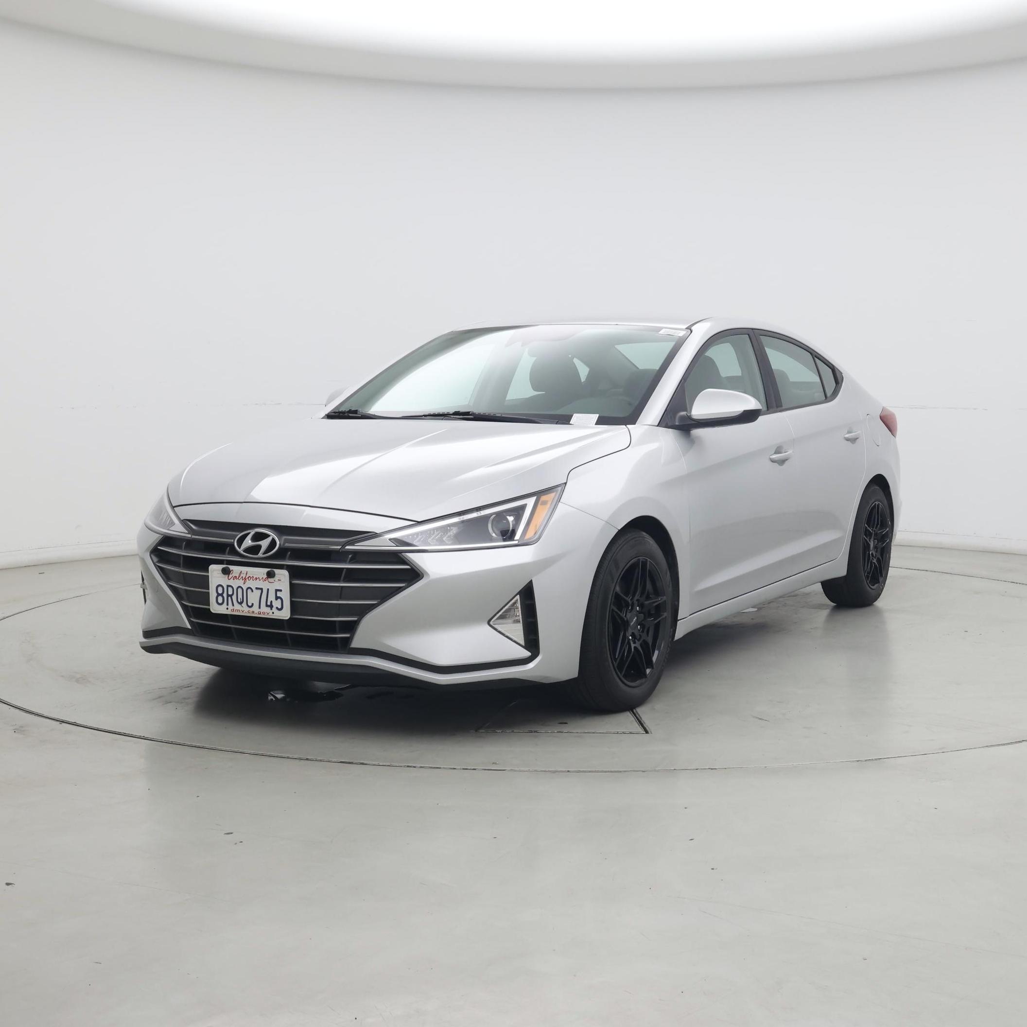 Thumbnail: 2019 Hyundai Elantra - 4