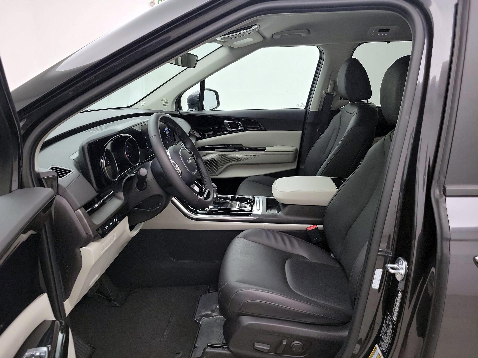 Thumbnail: 2024 Kia Carnival - 11