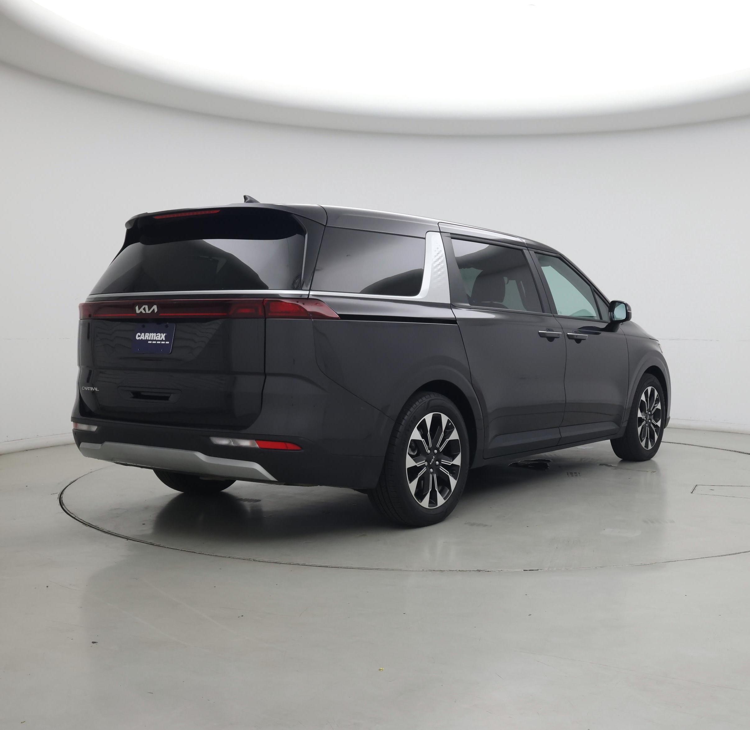 Thumbnail: 2024 Kia Carnival - 8