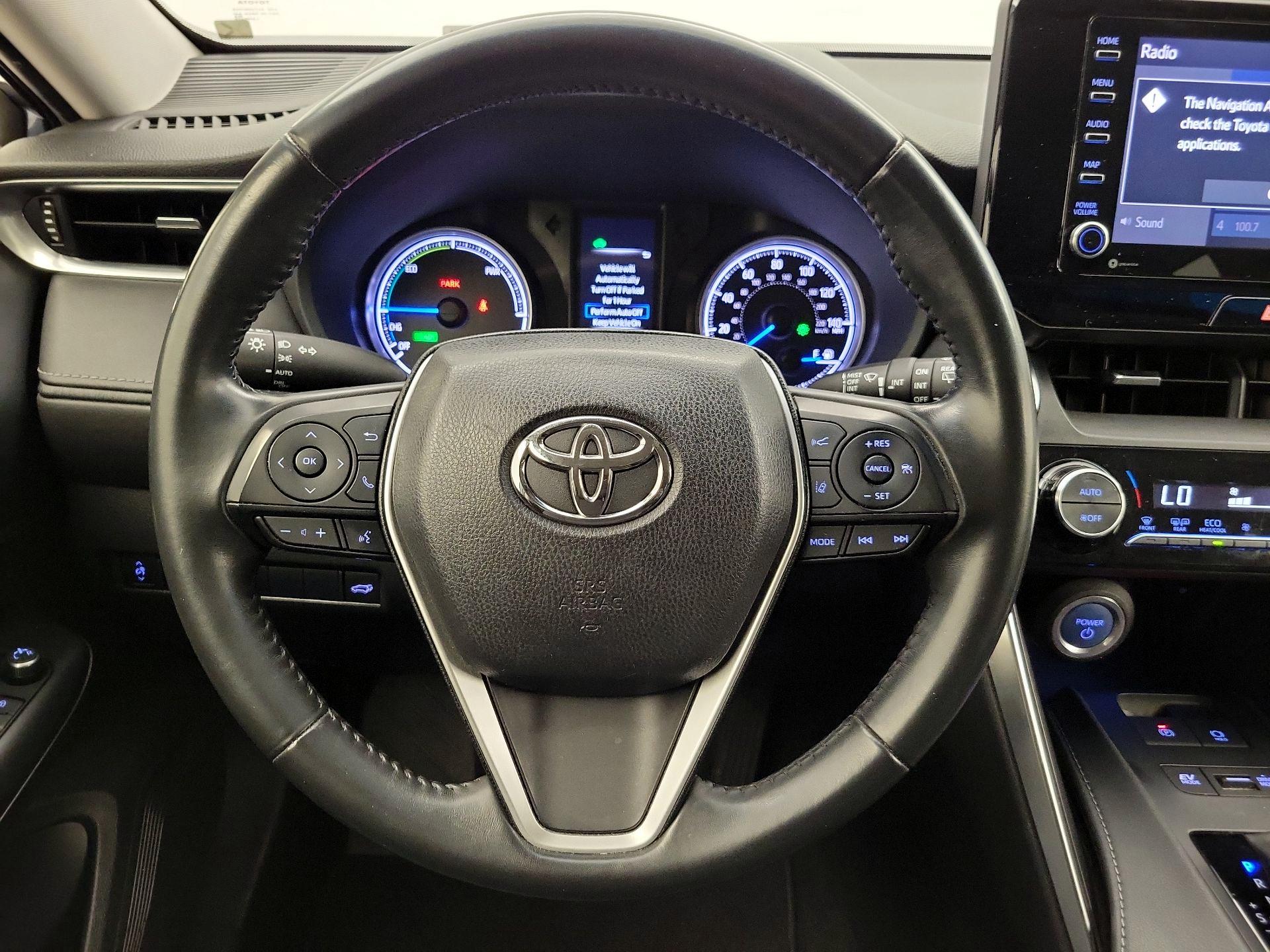 Thumbnail: 2021 Toyota Venza - 10