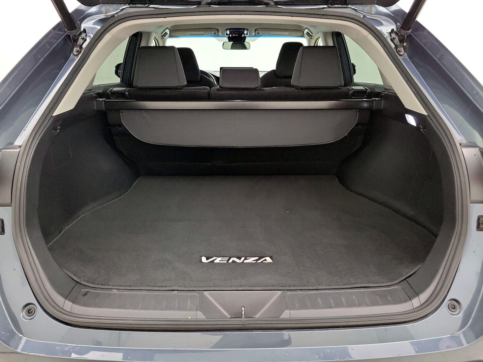 Thumbnail: 2021 Toyota Venza - 20