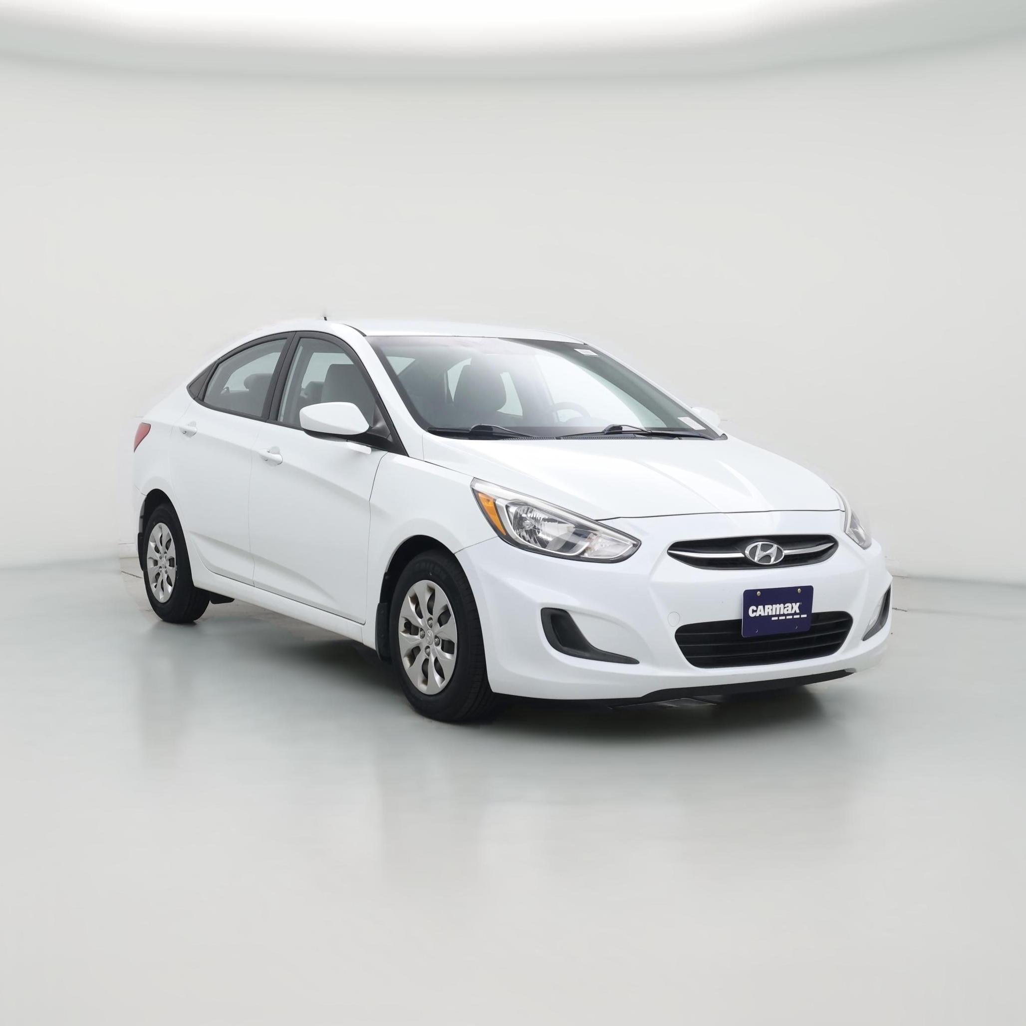 Thumbnail: 2015 Hyundai Accent - 1
