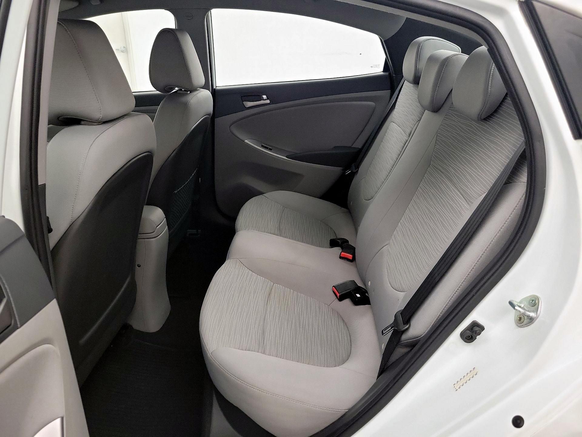 Thumbnail: 2015 Hyundai Accent - 18