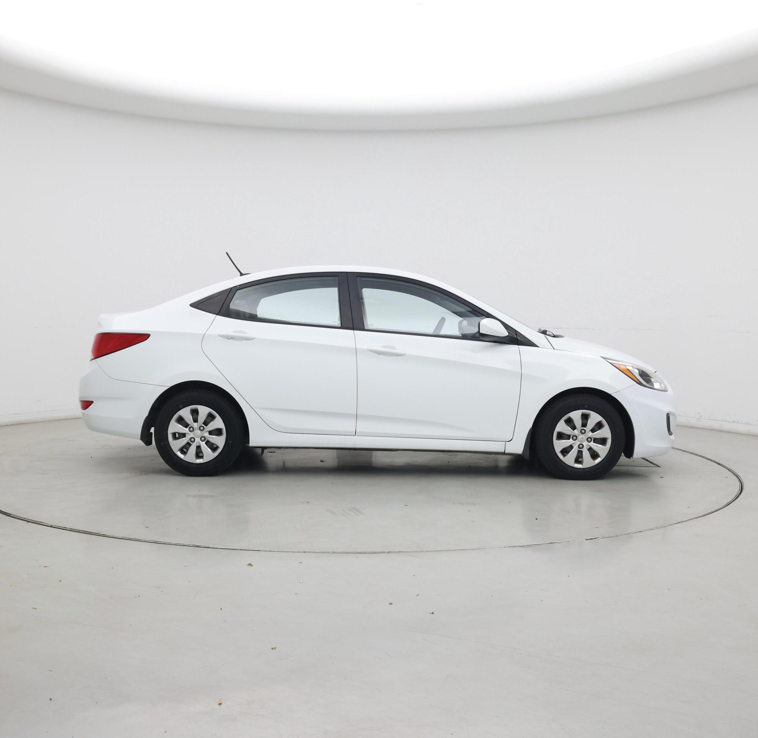 Thumbnail: 2015 Hyundai Accent - 7