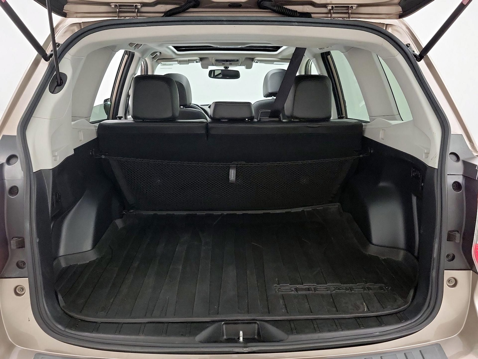 2016 Subaru Forester i Touring - Photo 21