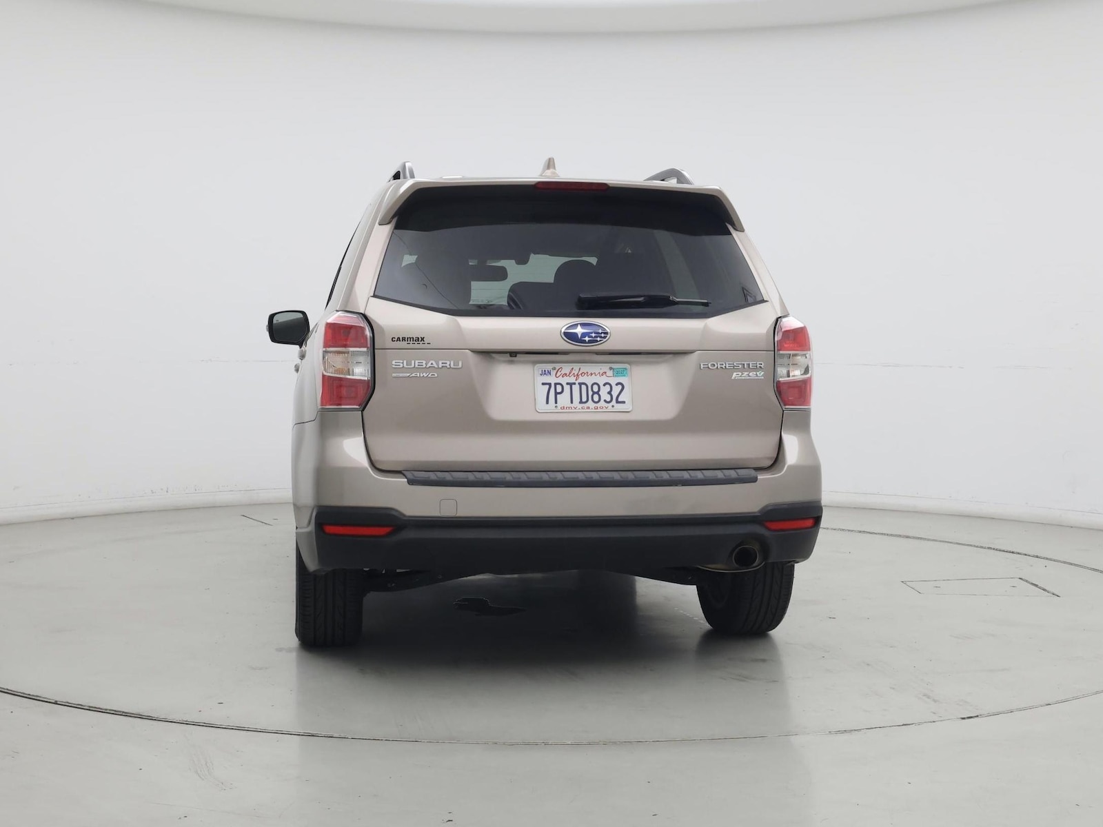 2016 Subaru Forester i Touring - Photo 7