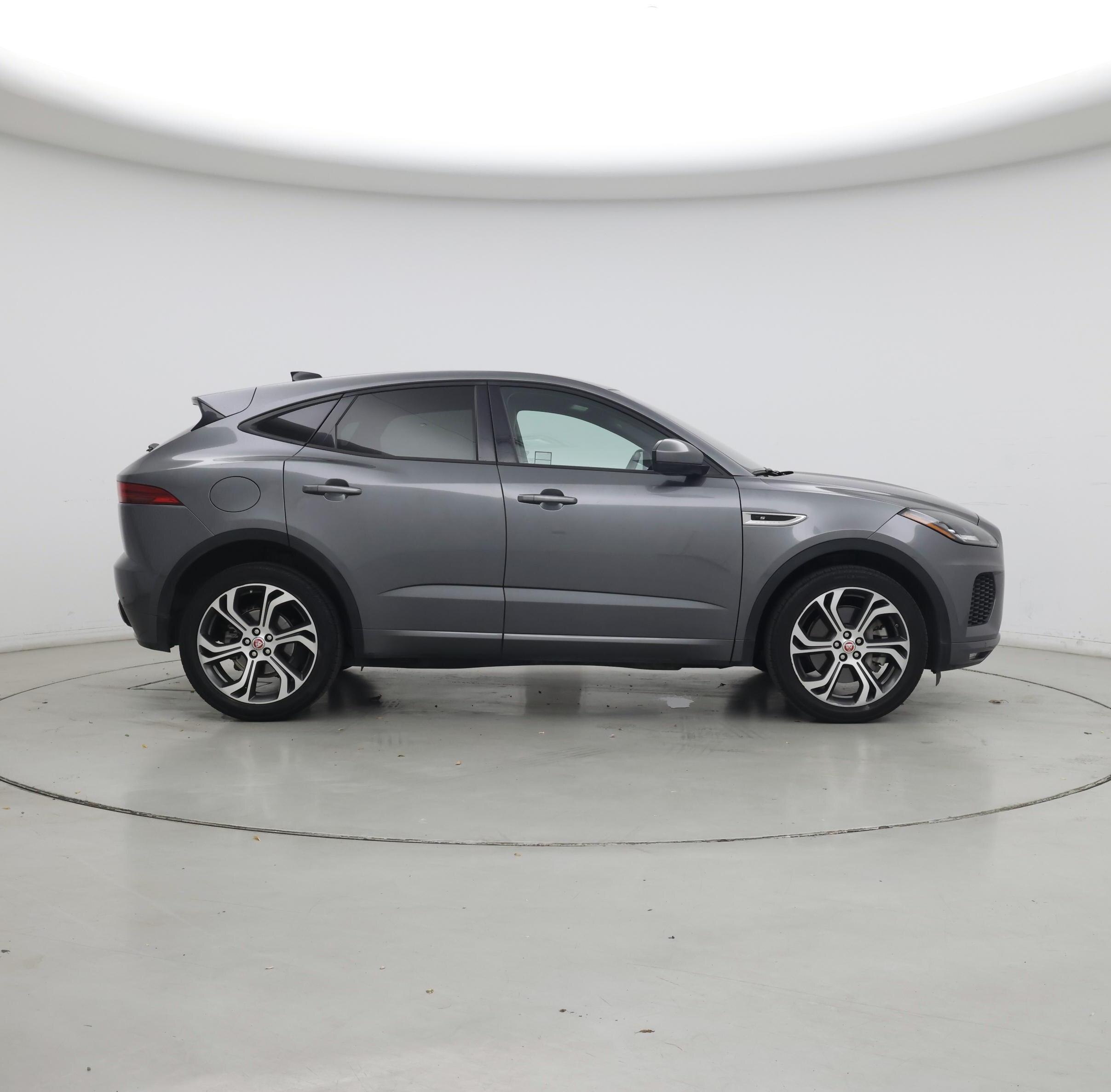 Thumbnail: 2019 Jaguar E-Pace - 7
