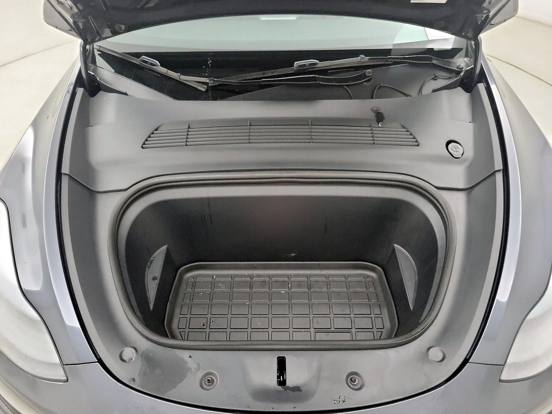 Thumbnail: 2024 Tesla Model Y - 20