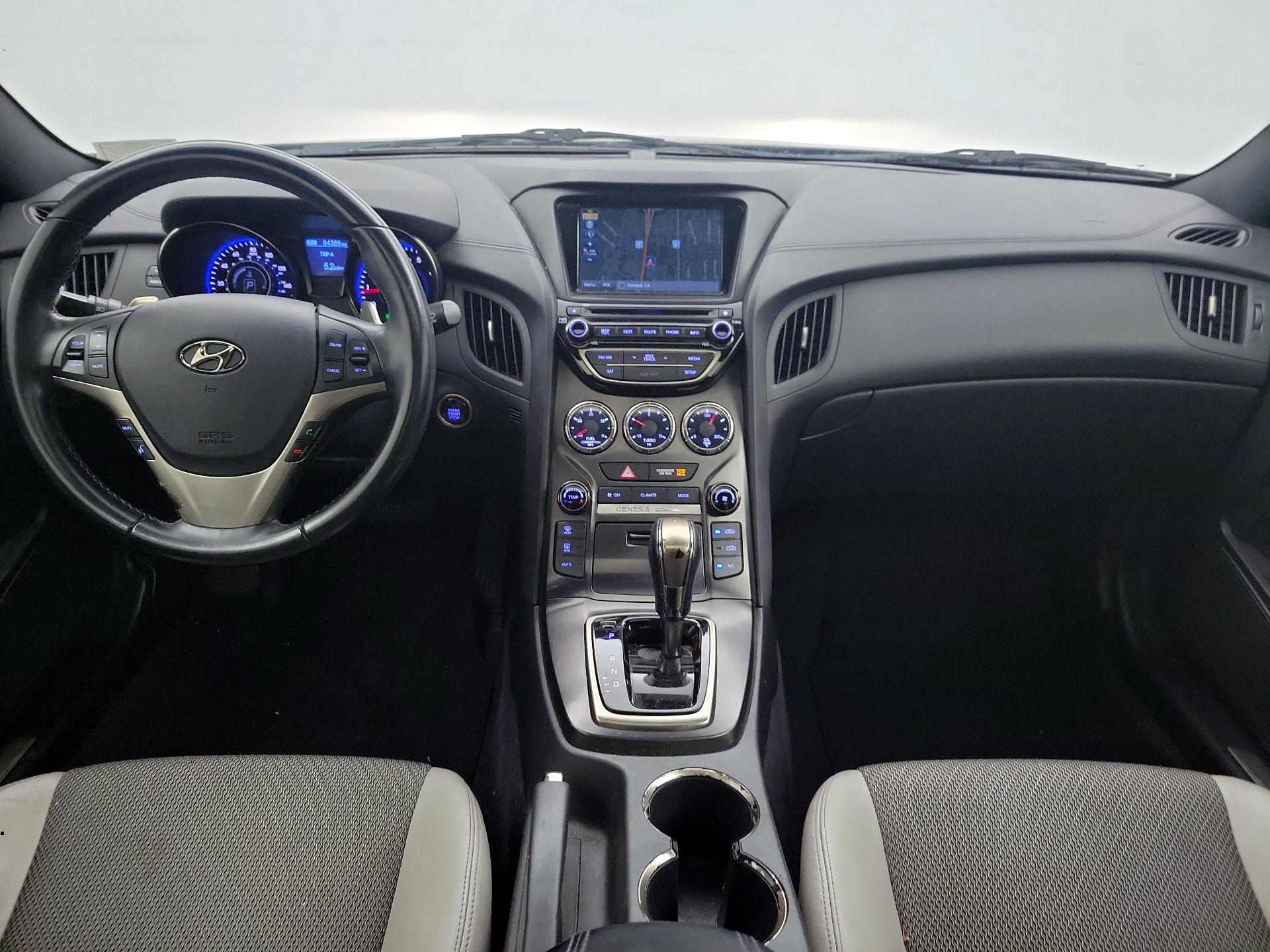 Thumbnail: 2014 Hyundai Genesis - 9