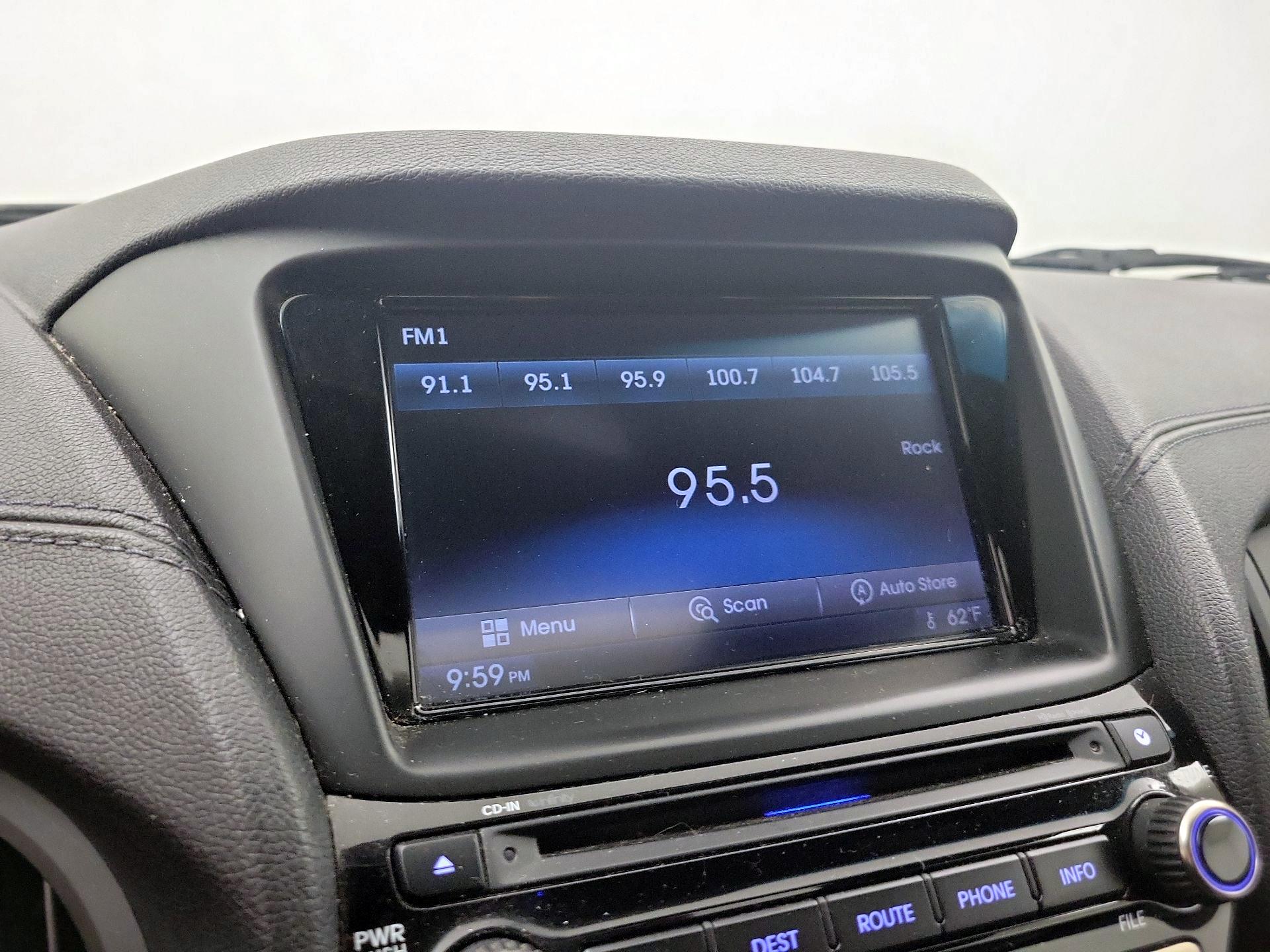 Thumbnail: 2014 Hyundai Genesis - 15