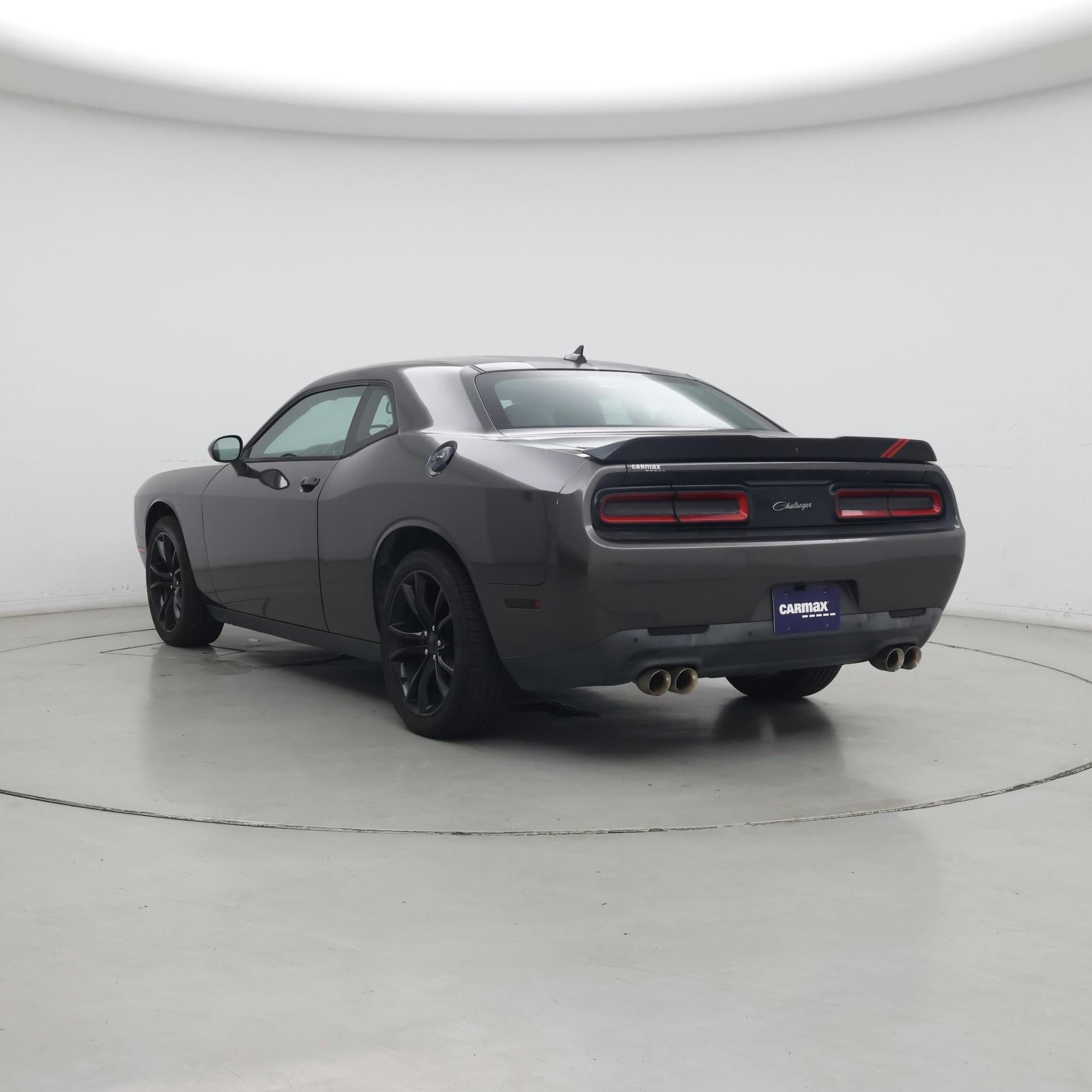 Thumbnail: 2016 Dodge Challenger - 2