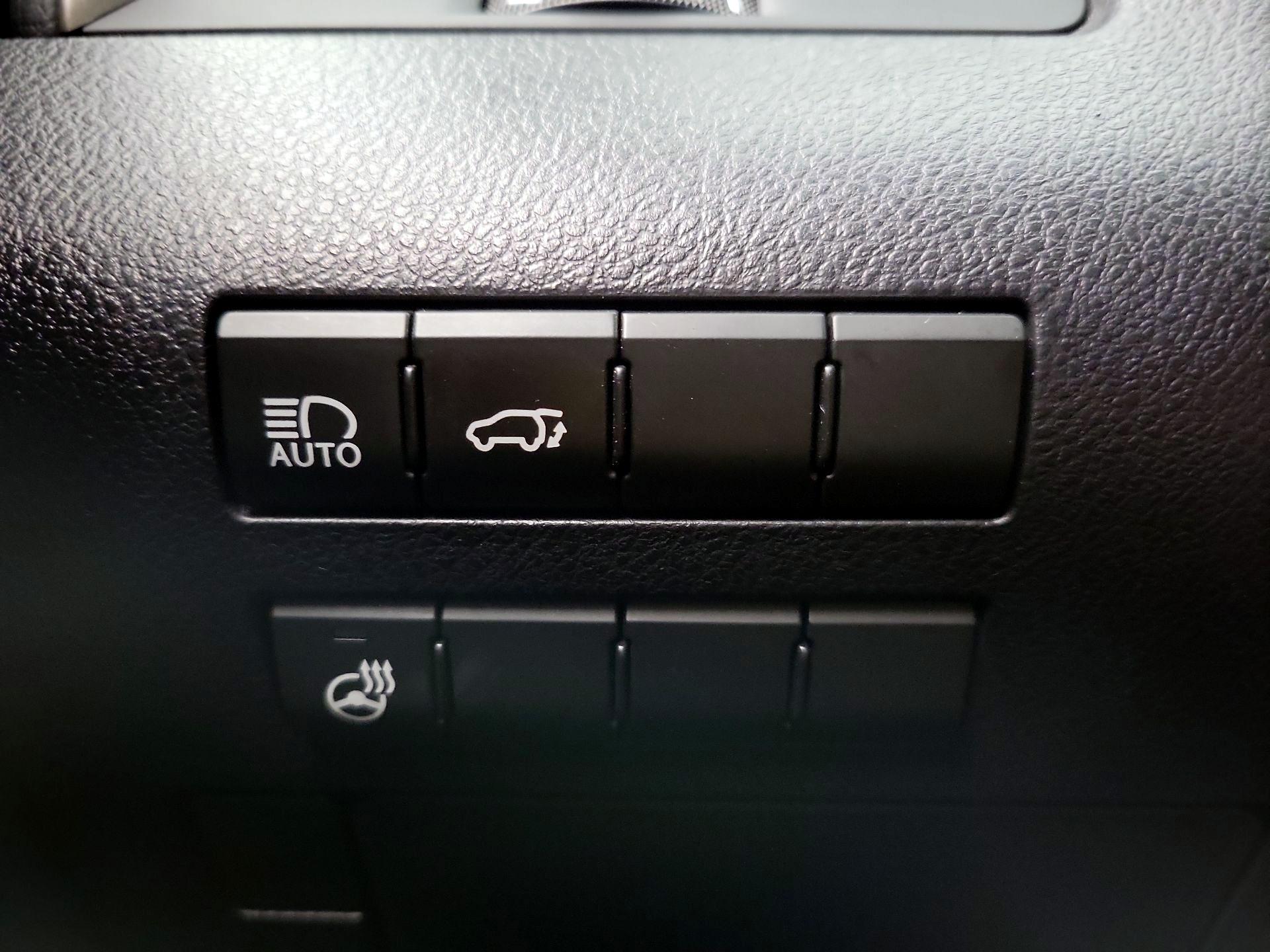 Thumbnail: 2019 Lexus RX - 13