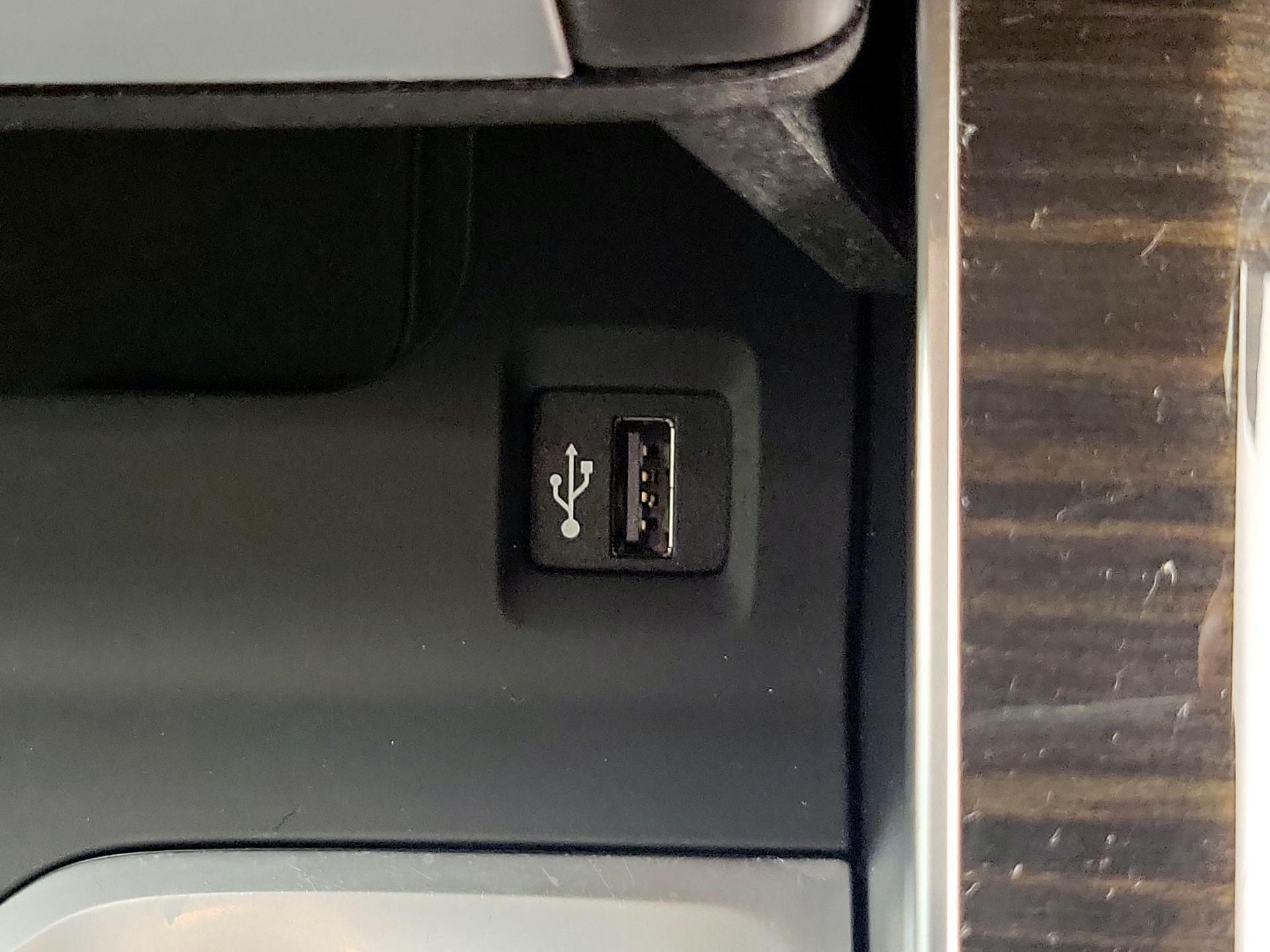 Thumbnail: 2019 BMW X5 - 19