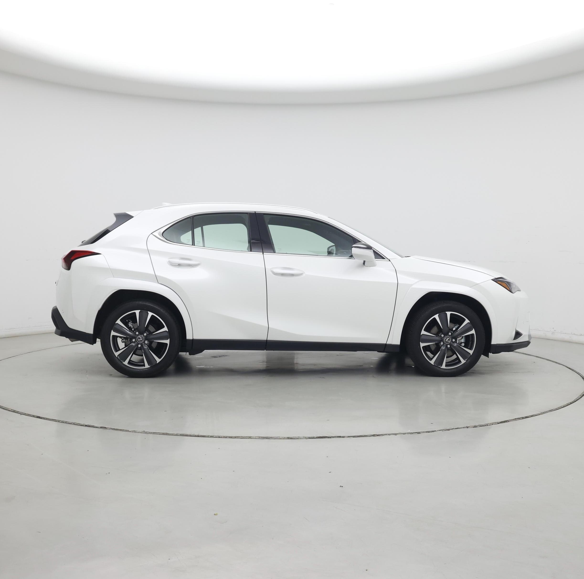 Thumbnail: 2025 Lexus UX - 7