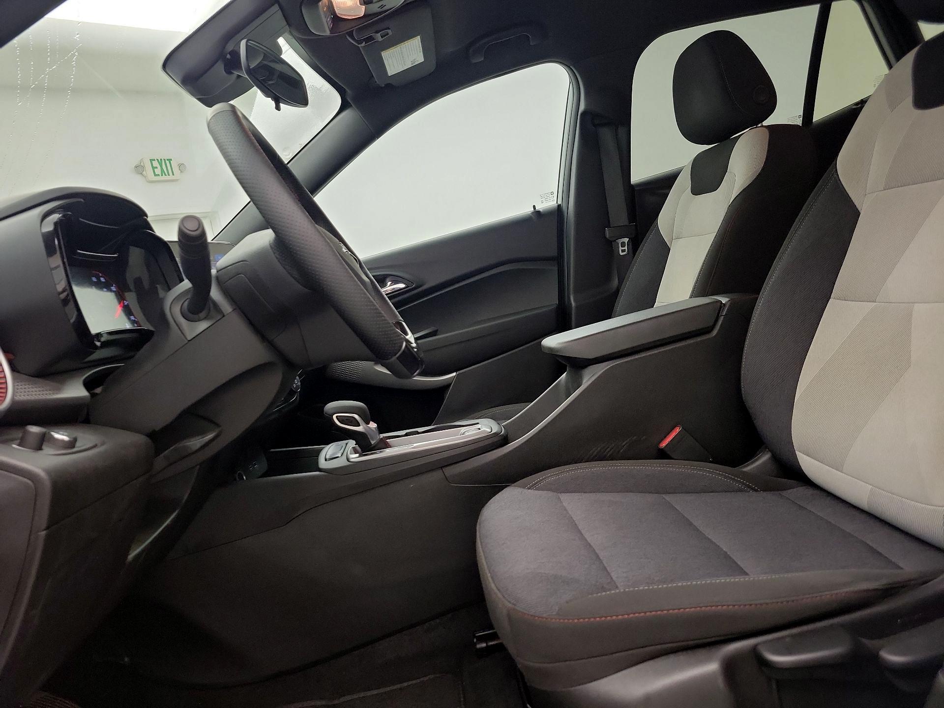 Thumbnail: 2024 Chevrolet Trax - 11