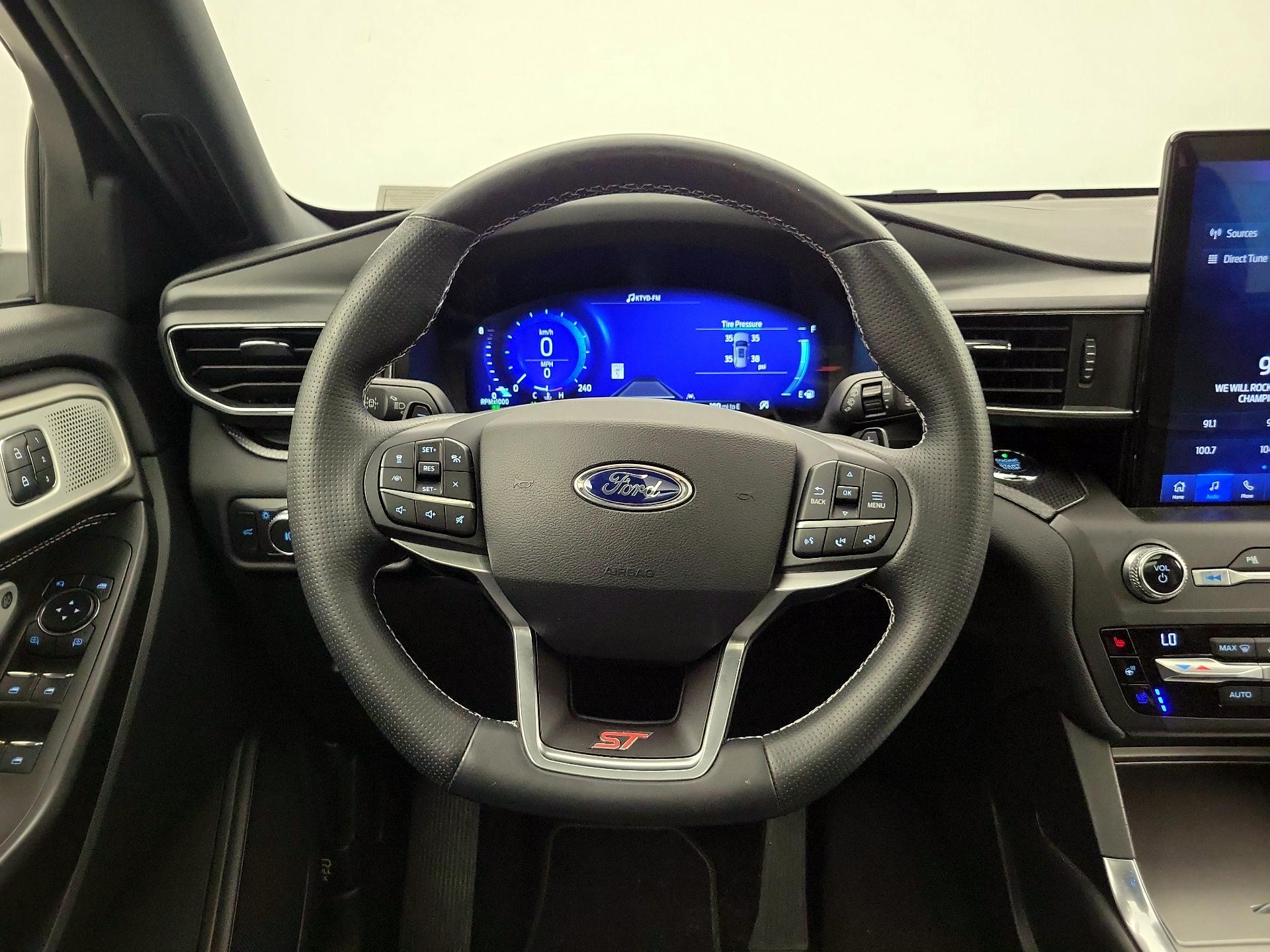 Thumbnail: 2020 Ford Explorer - 10