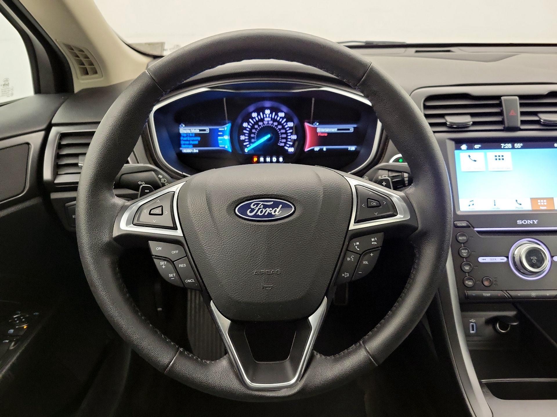 Thumbnail: 2018 Ford Fusion - 10