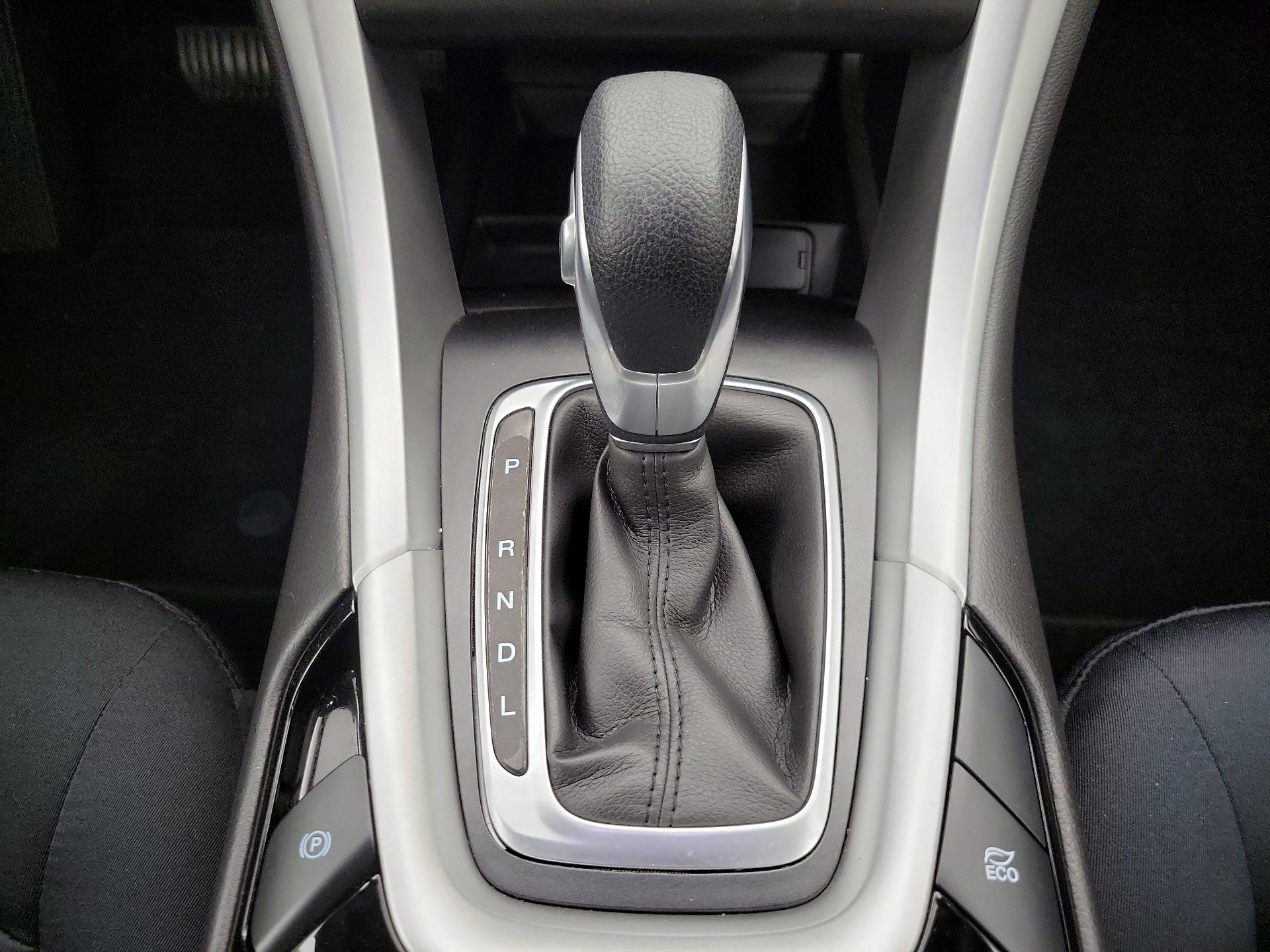 Thumbnail: 2016 Ford Fusion - 18