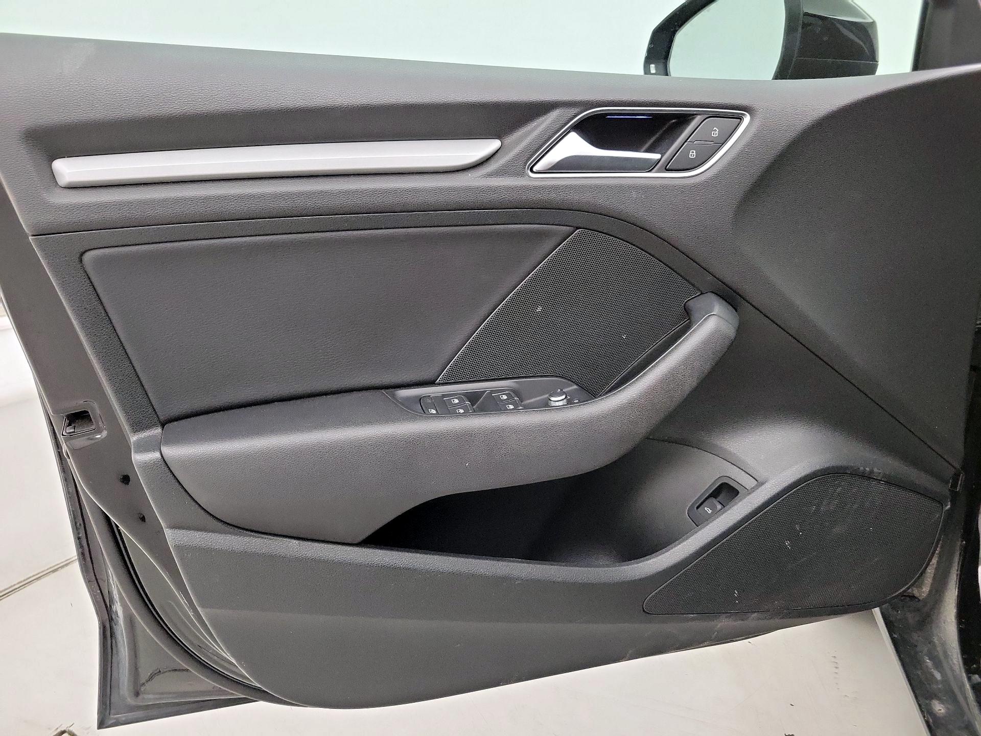 Thumbnail: 2018 Audi A3 - 12