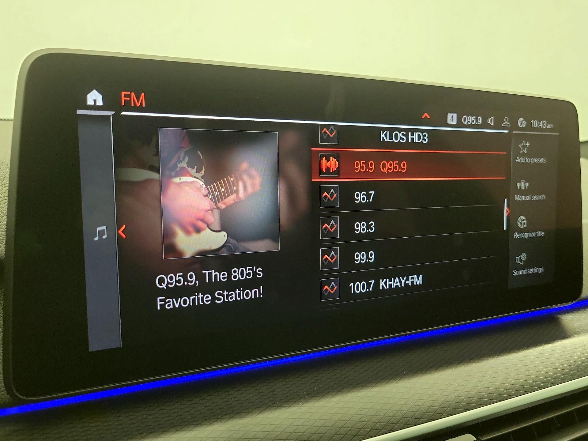 Thumbnail: 2023 BMW 5 Series - 16