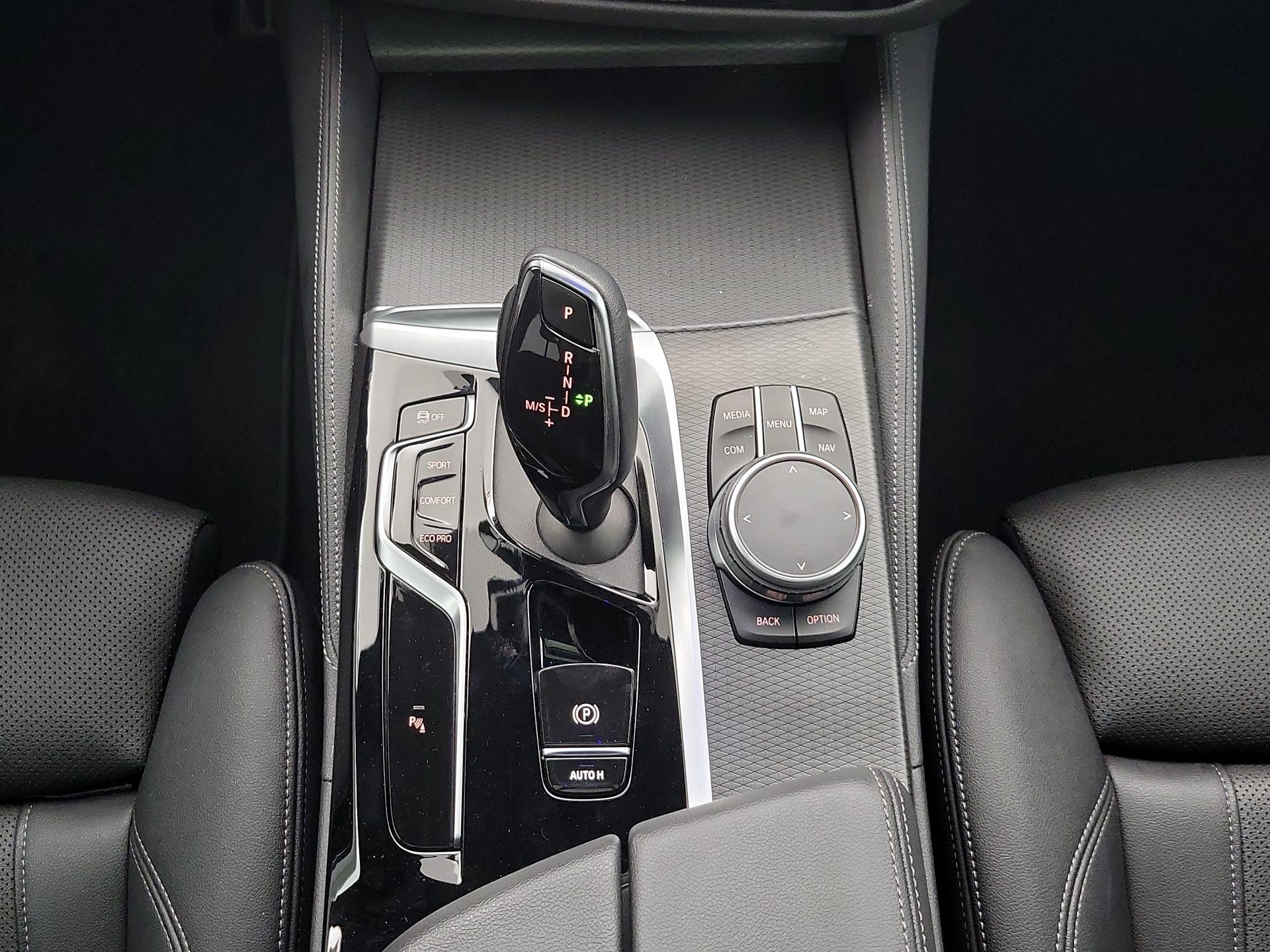 Thumbnail: 2023 BMW 5 Series - 18