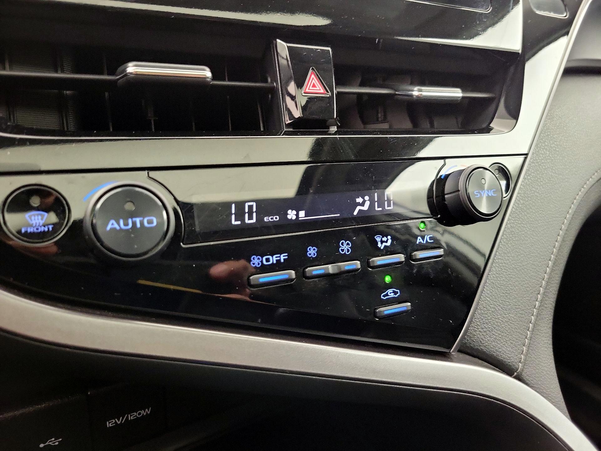 Thumbnail: 2023 Toyota Camry - 16