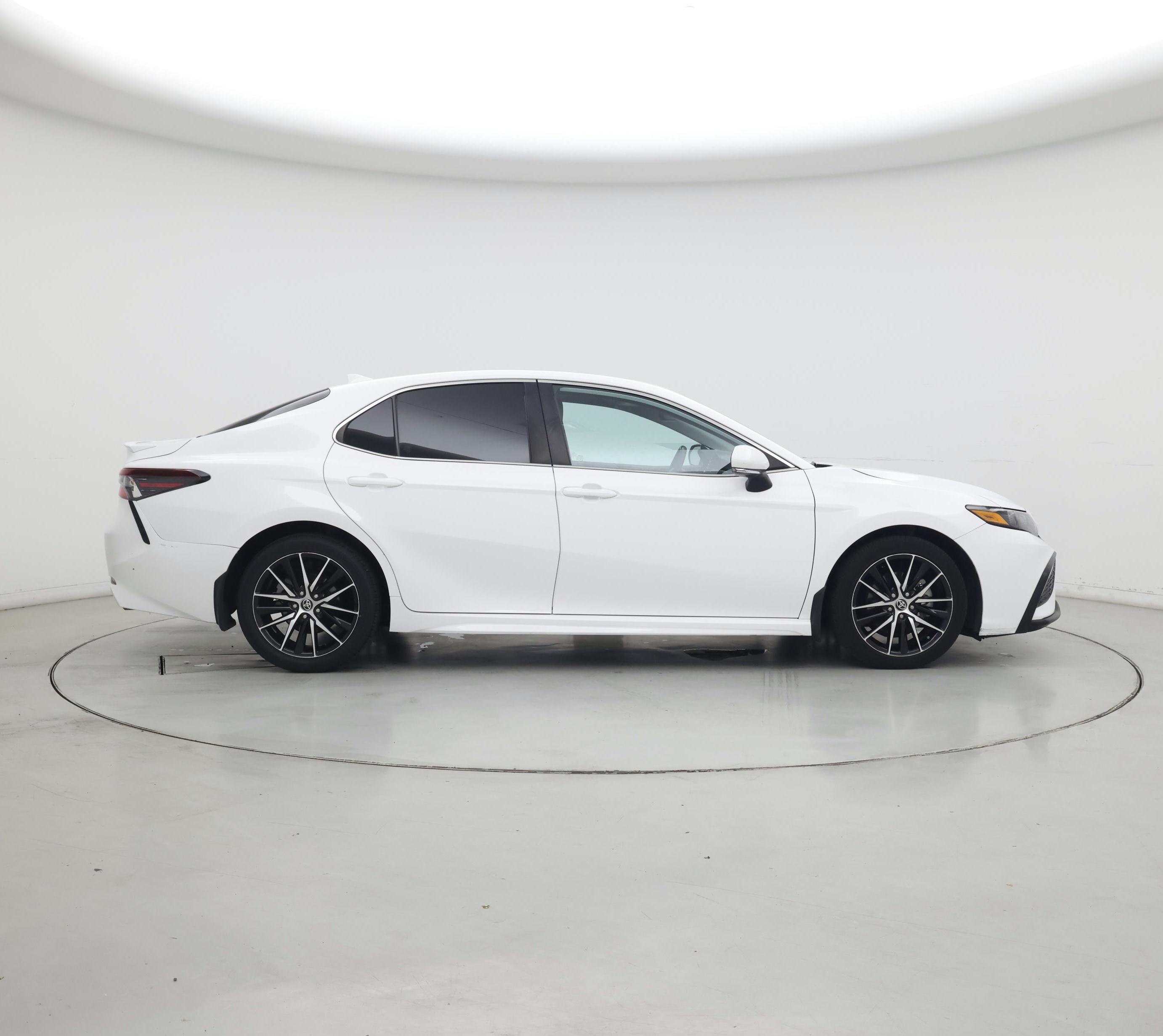 Thumbnail: 2023 Toyota Camry - 7